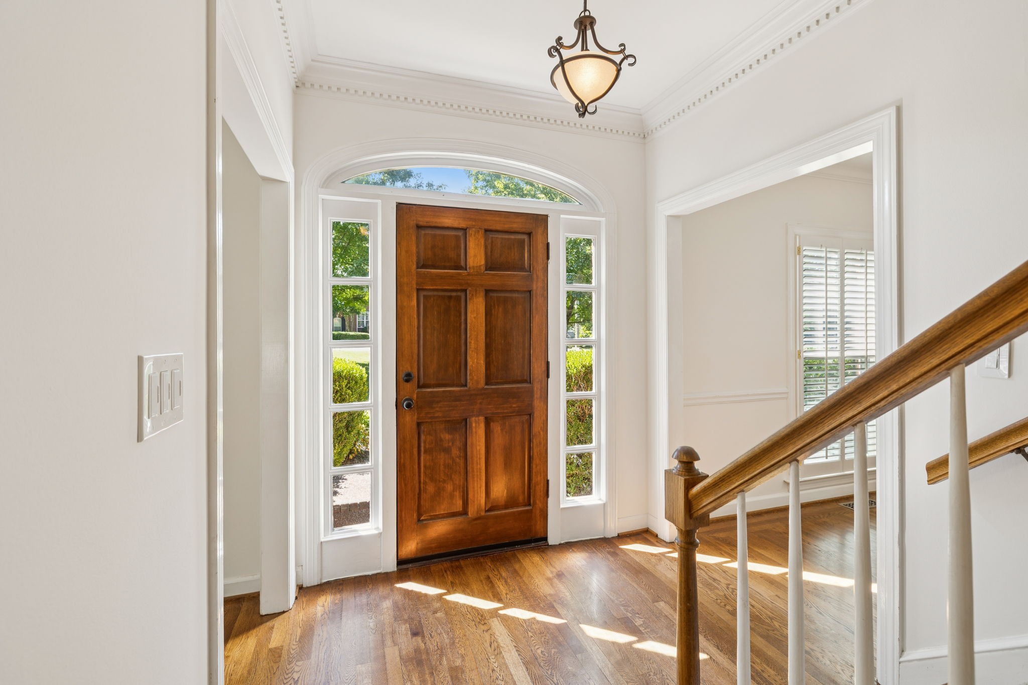 1329 Chestnut
