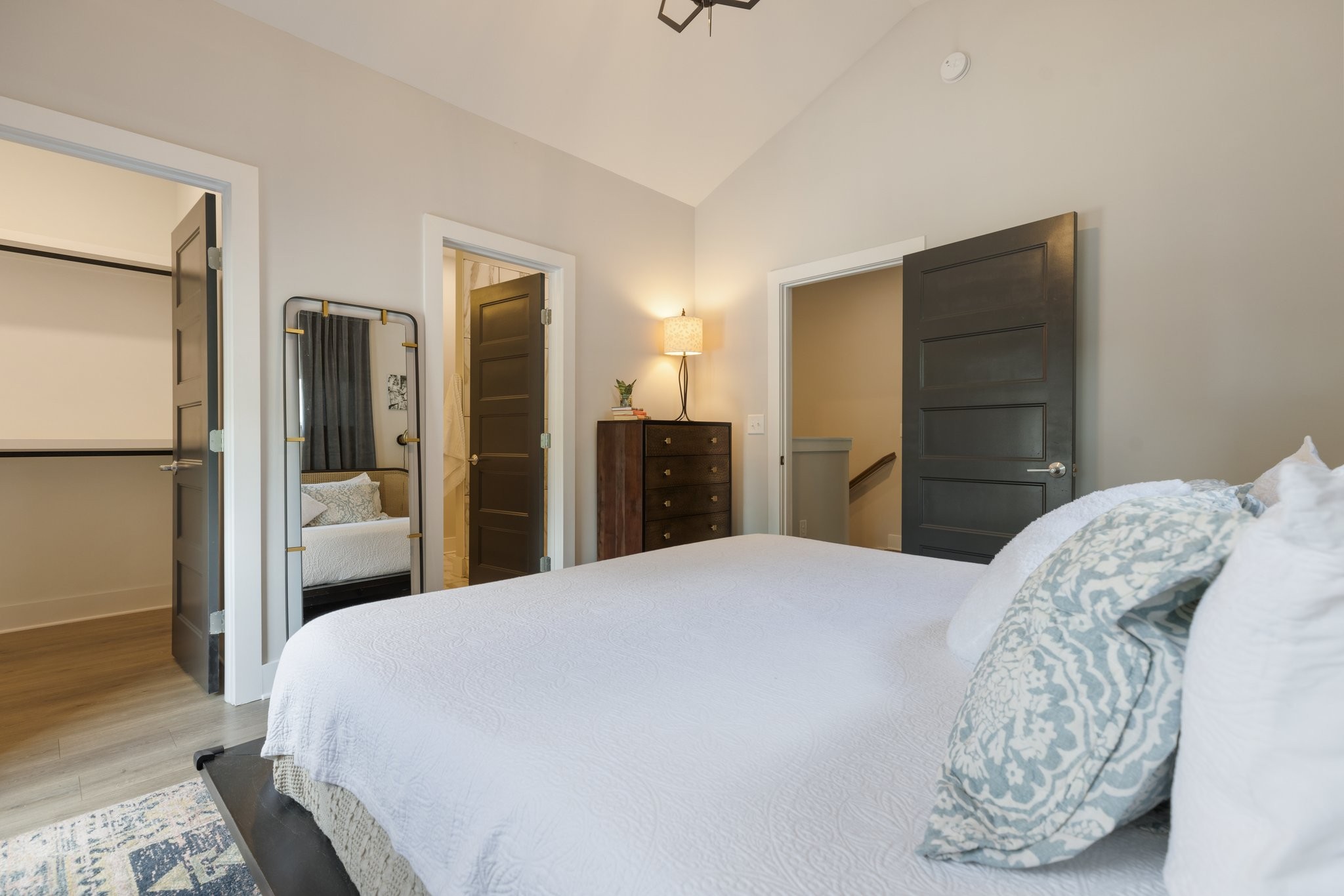 801 Cherokee Ave Unit: 6