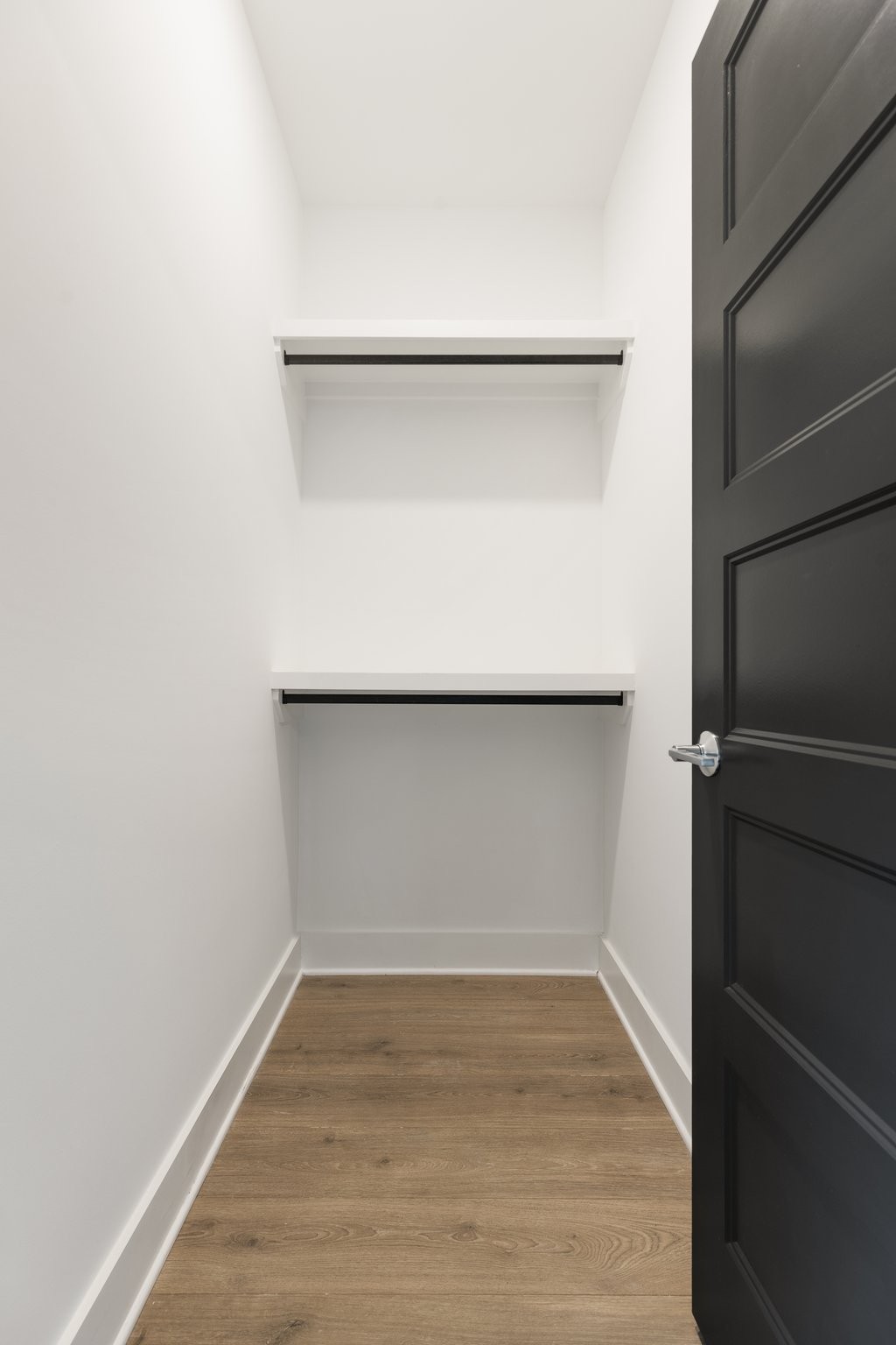 801 Cherokee Ave Unit: 6