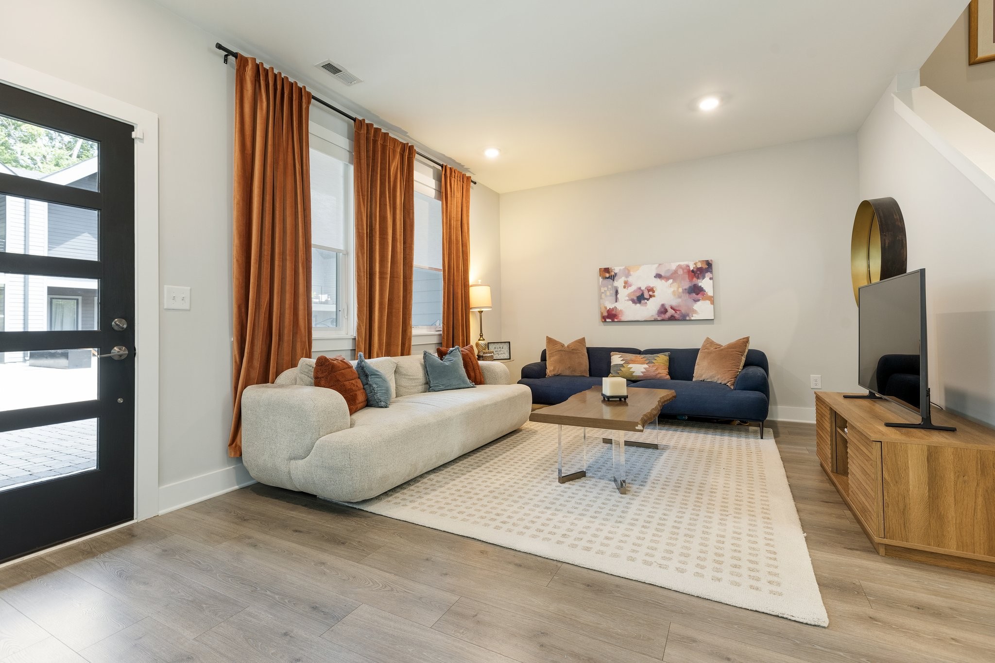 801 Cherokee Ave Unit: 6