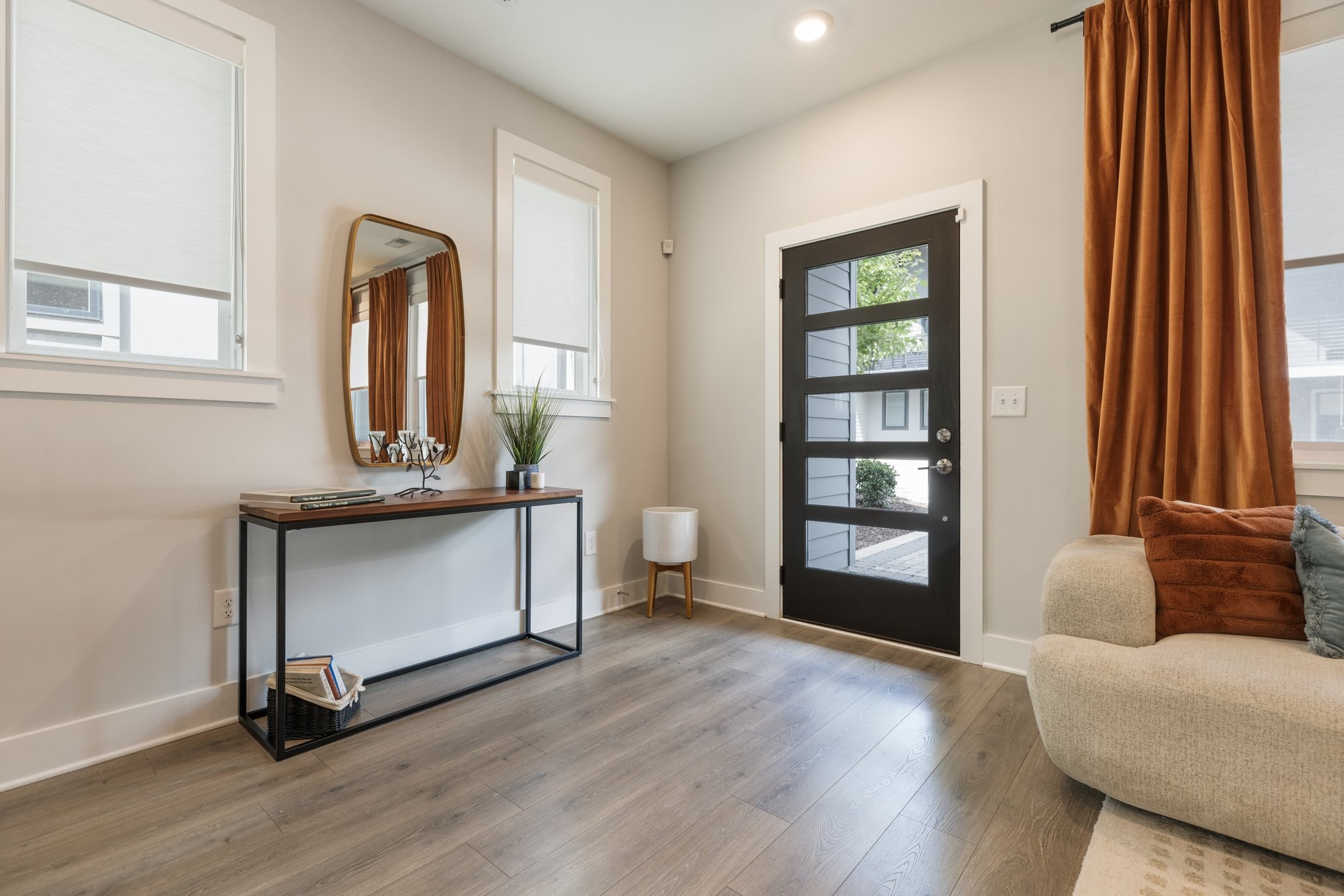 801 Cherokee Ave Unit: 6