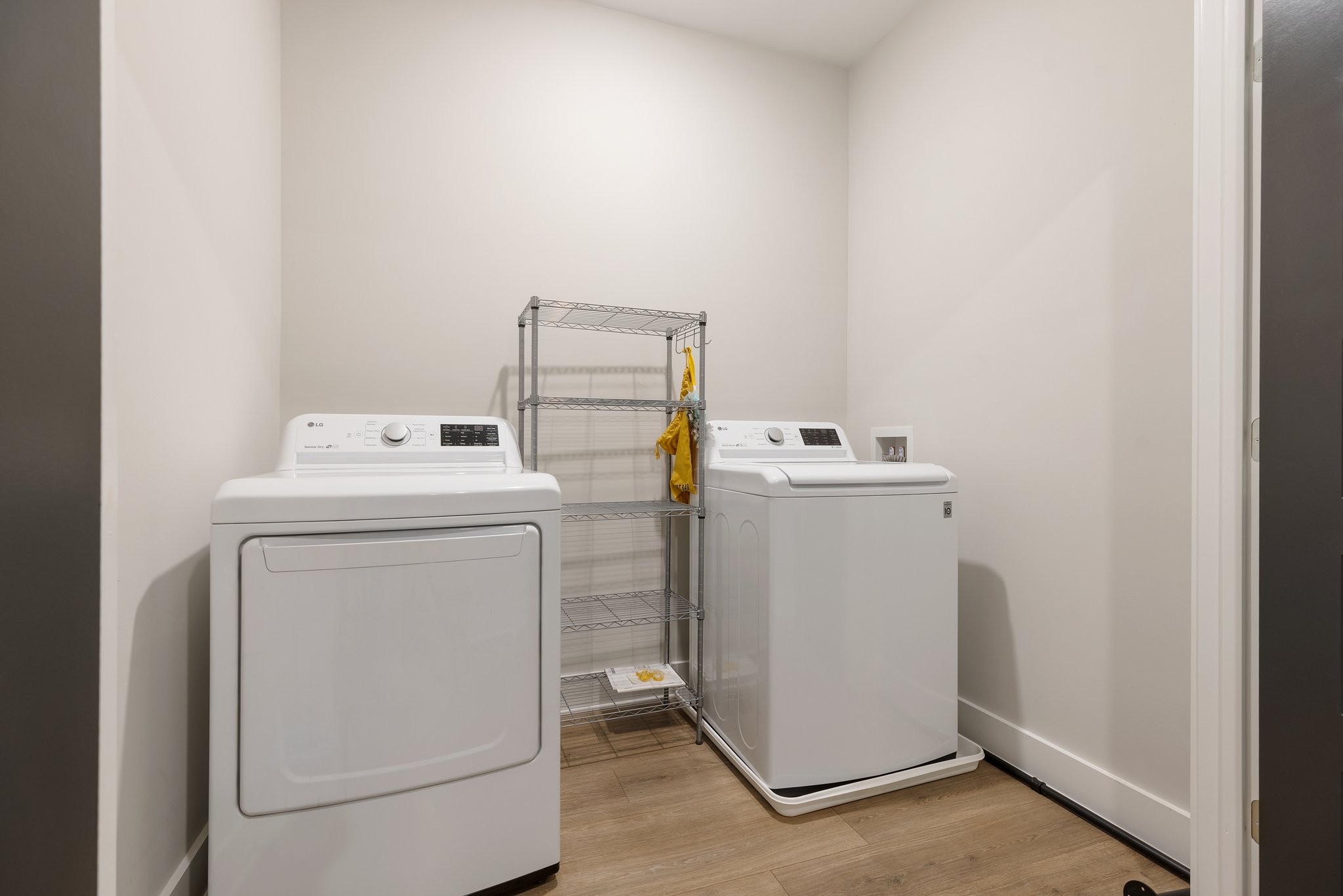 801 Cherokee Ave Unit: 6