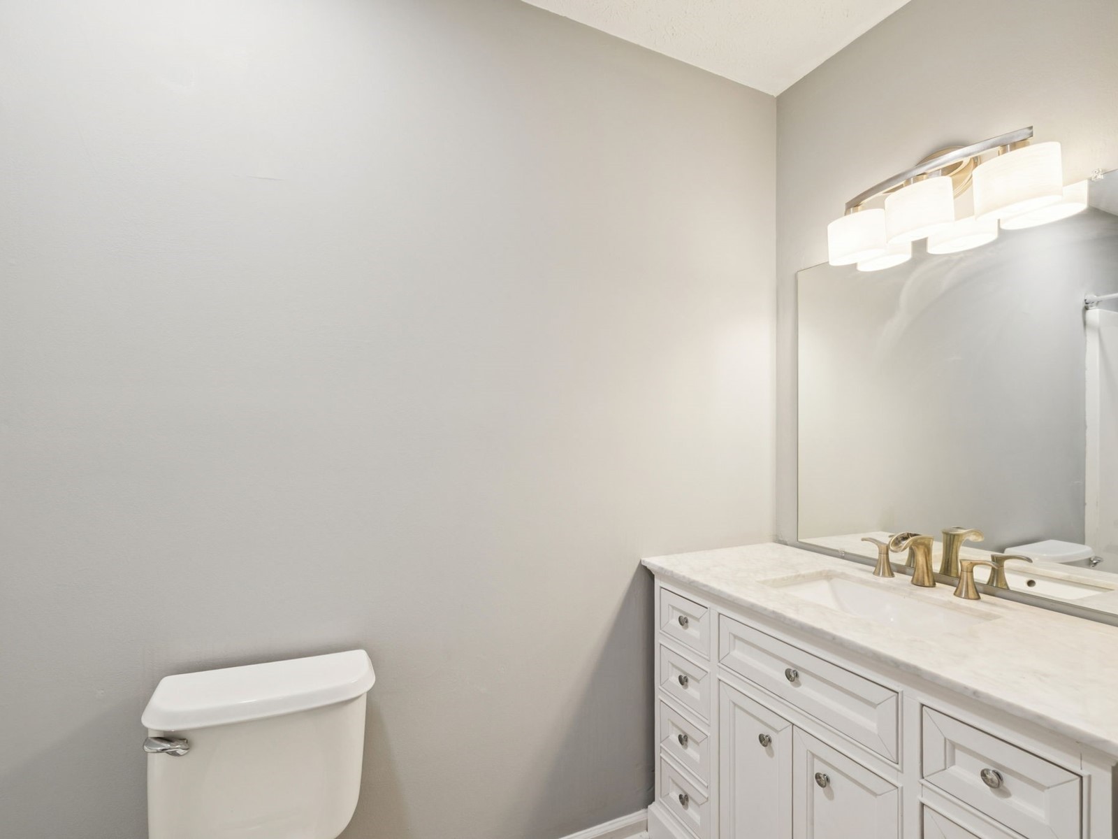2914 Kedzie Dr