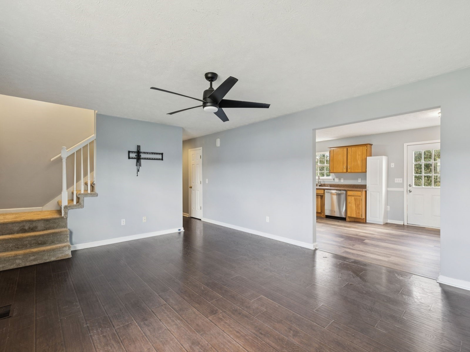 2914 Kedzie Dr
