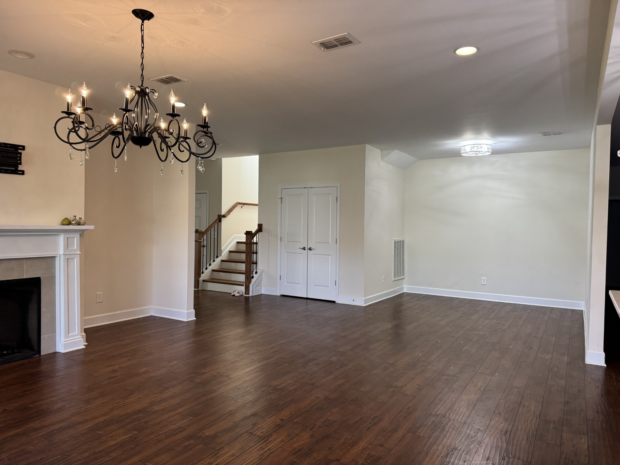 2365 Stonecenter Lane