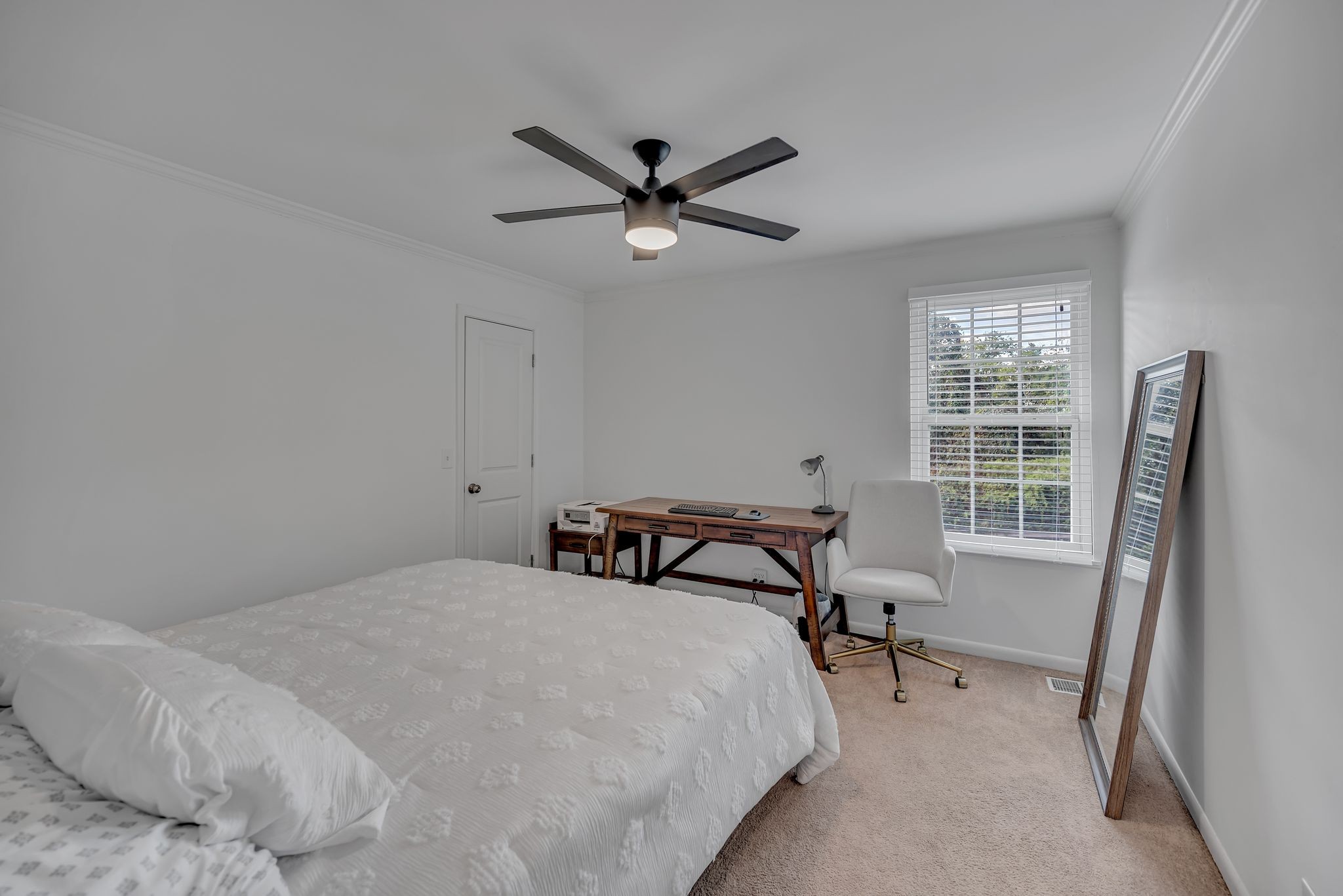 110 Bellevue Rd Unit: 23