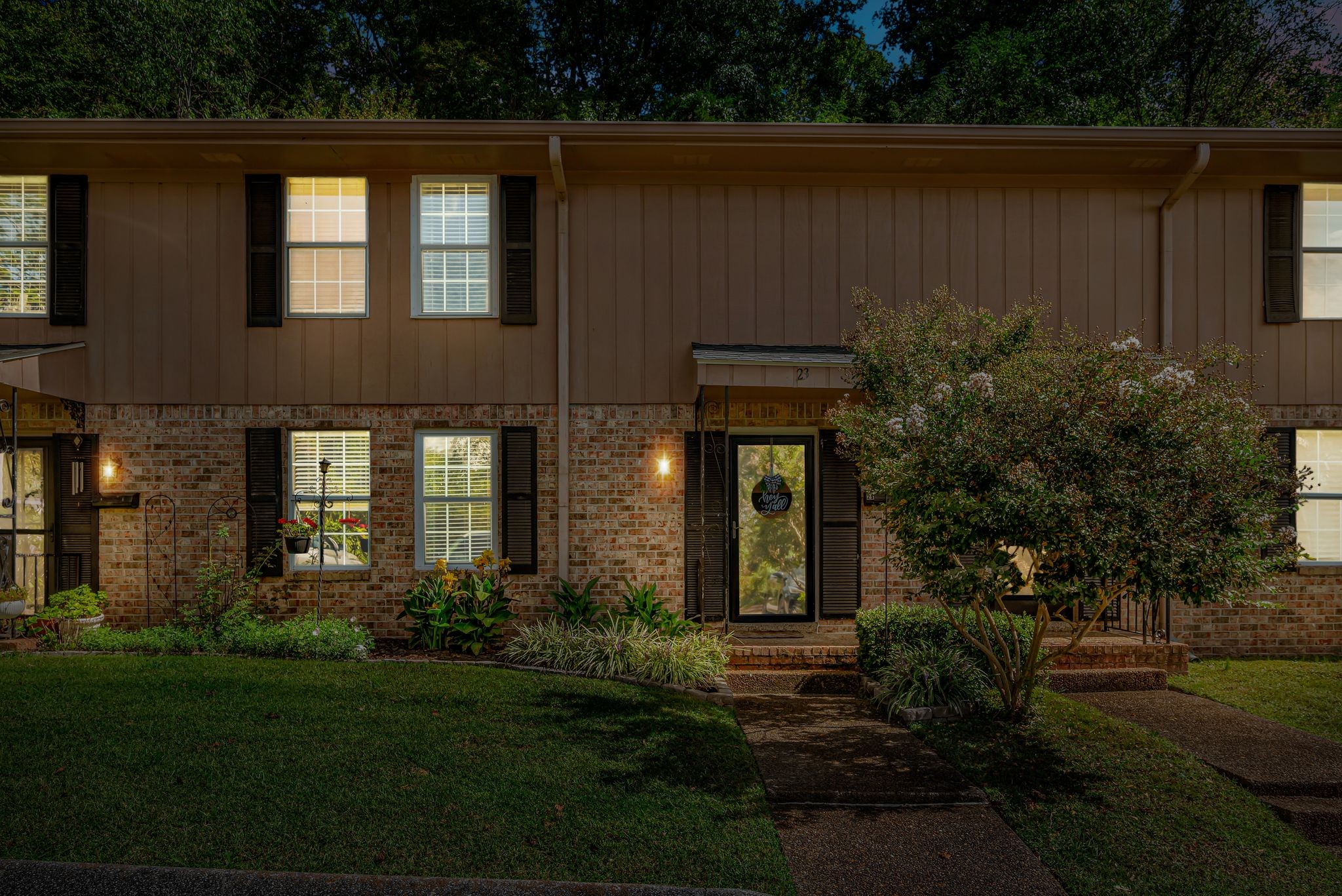 110 Bellevue Rd Unit: 23