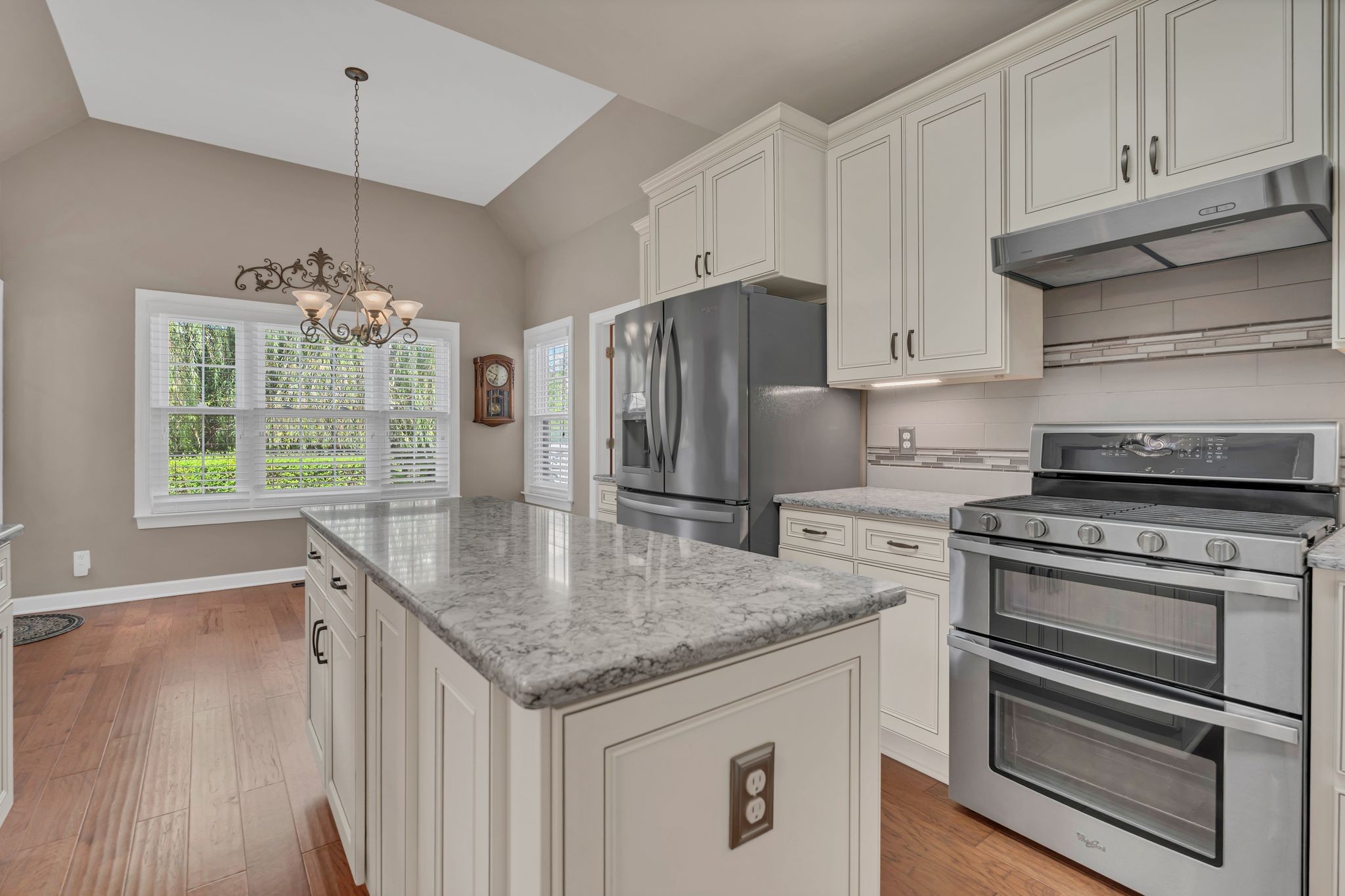 1157 Blake Ct
