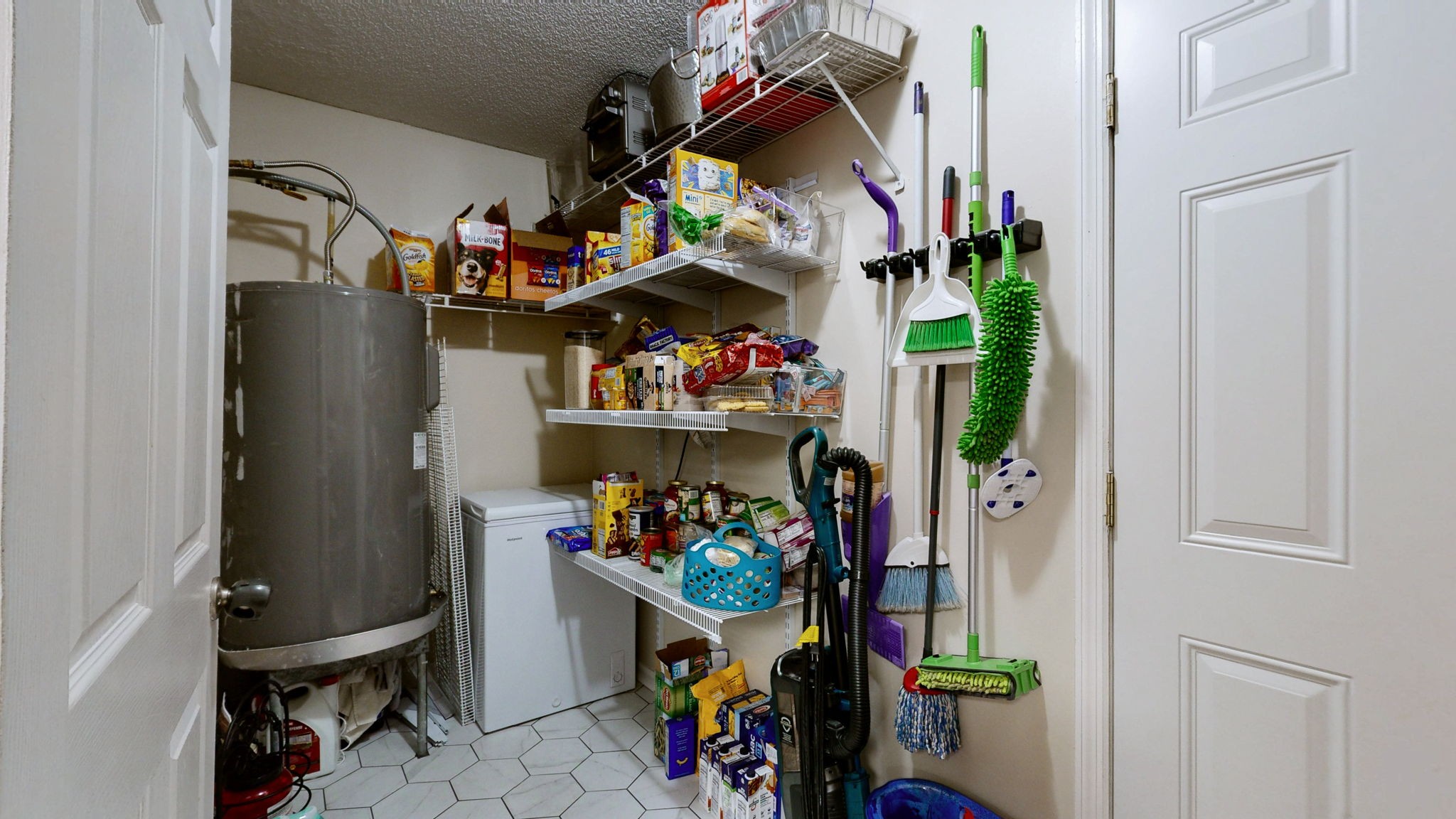 102 Marcus Cir