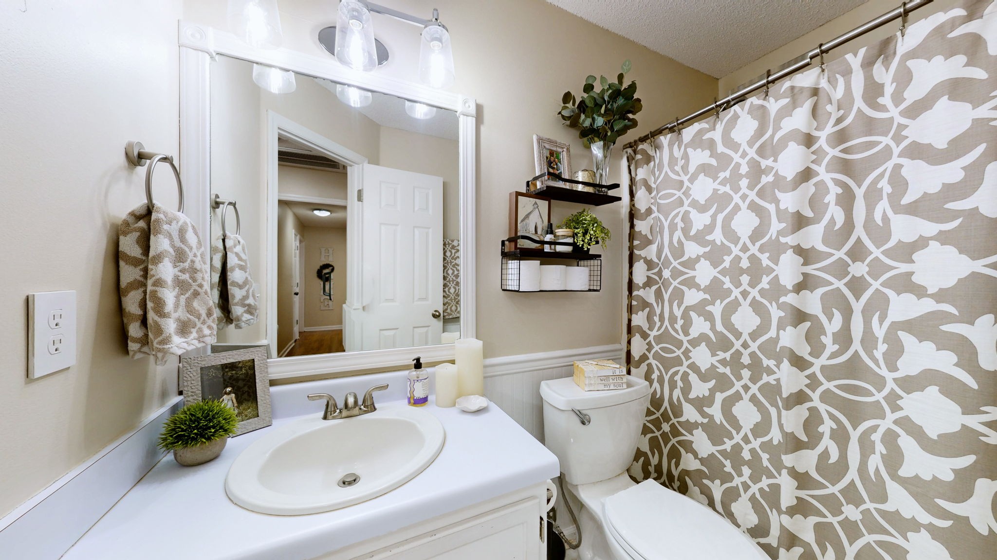 102 Marcus Cir