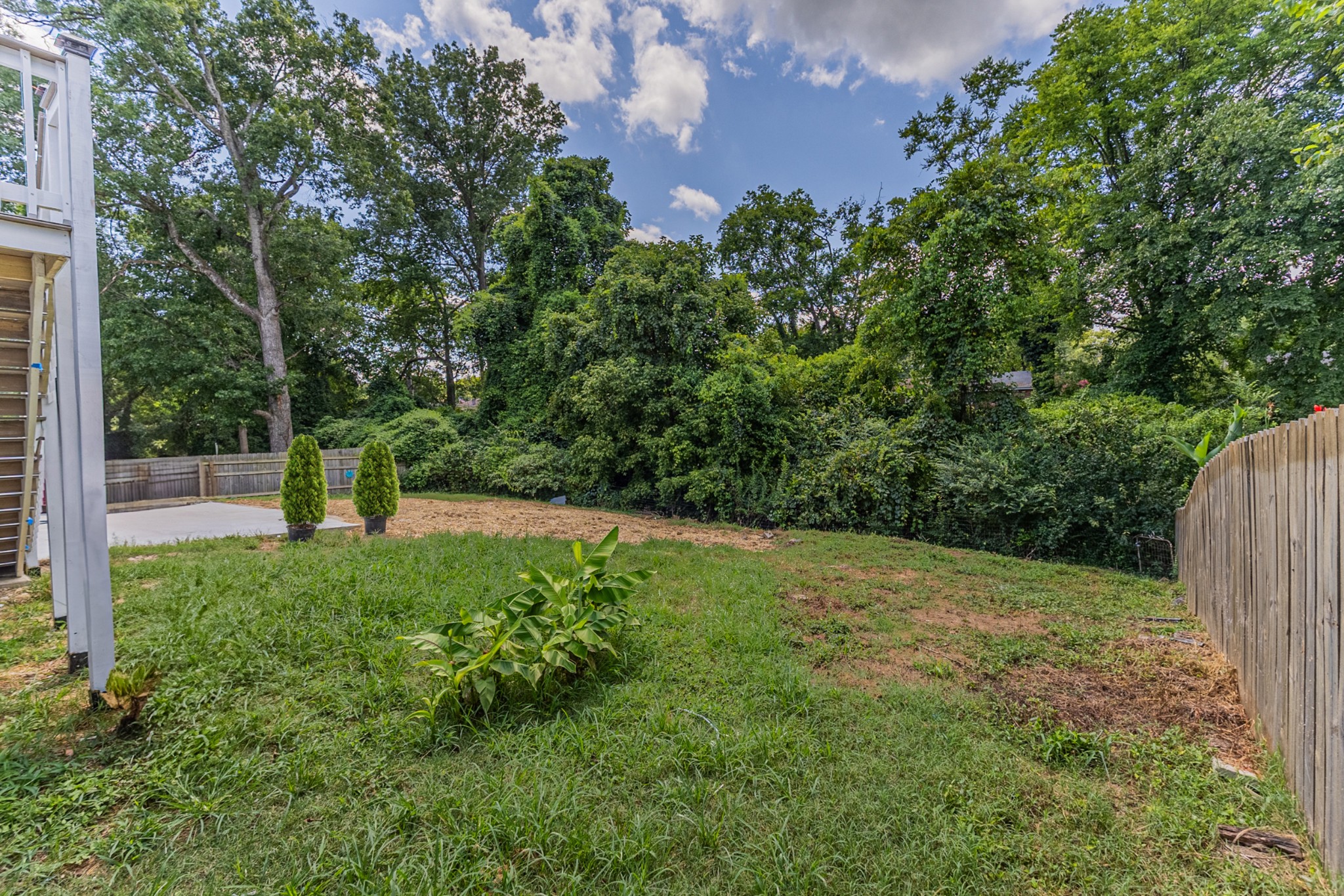 7025 Bonnafair Dr