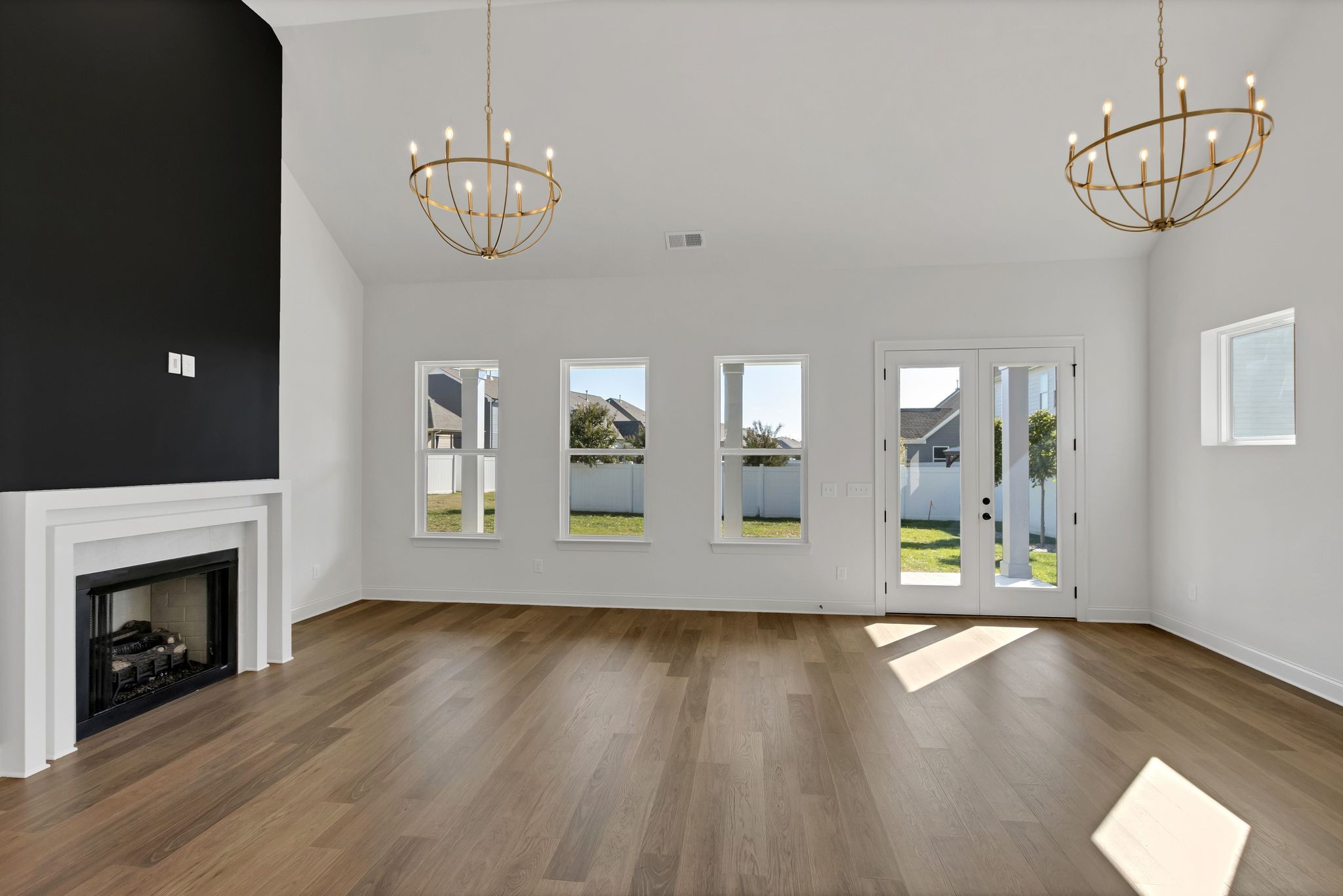 7404 Legends Way
