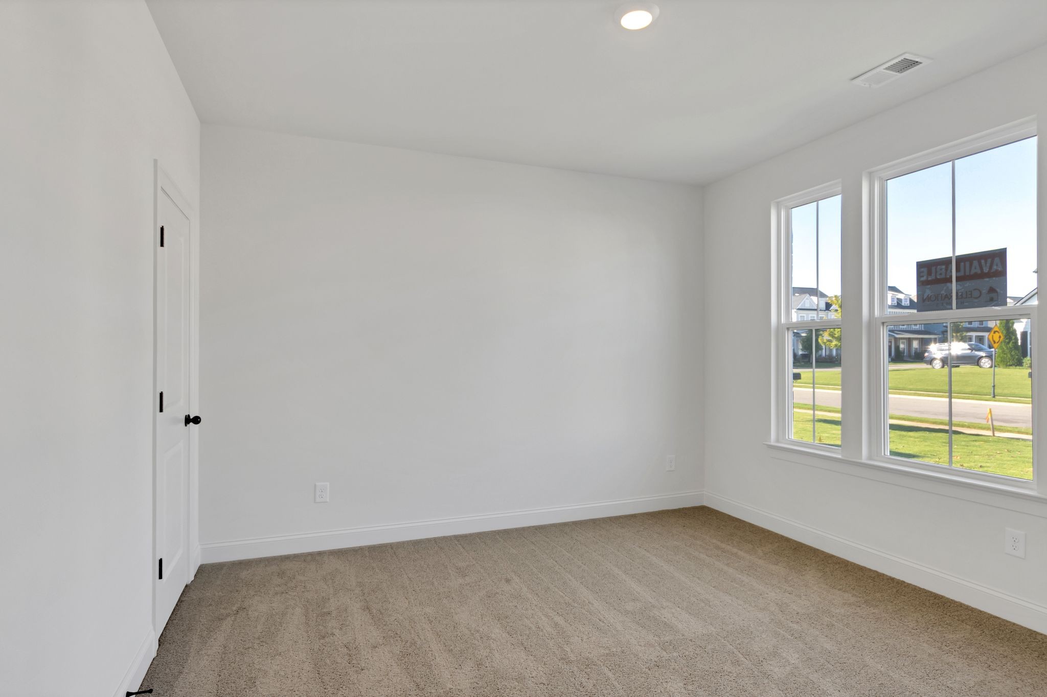 7404 Legends Way