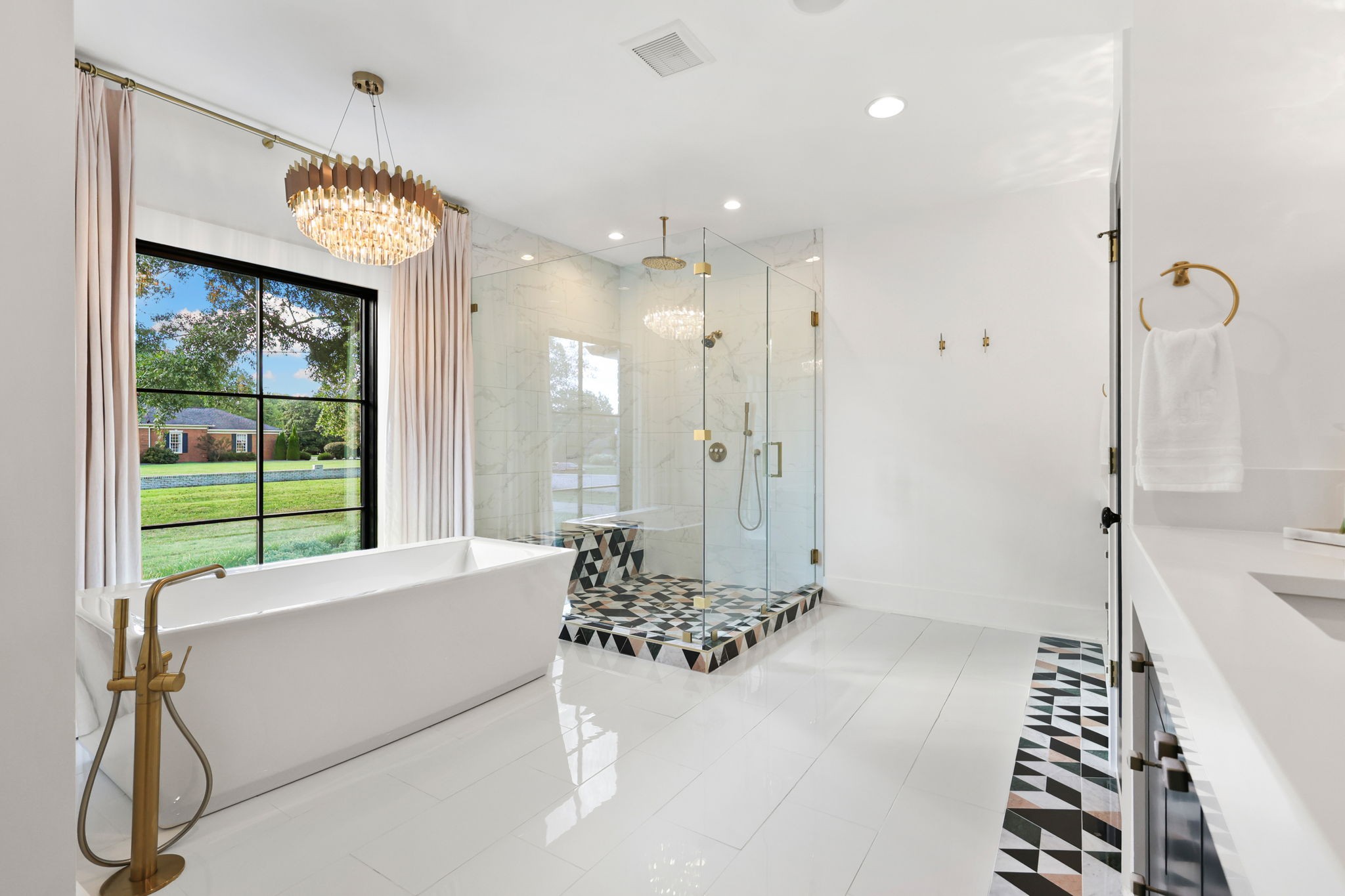 6312 Chickering Cir