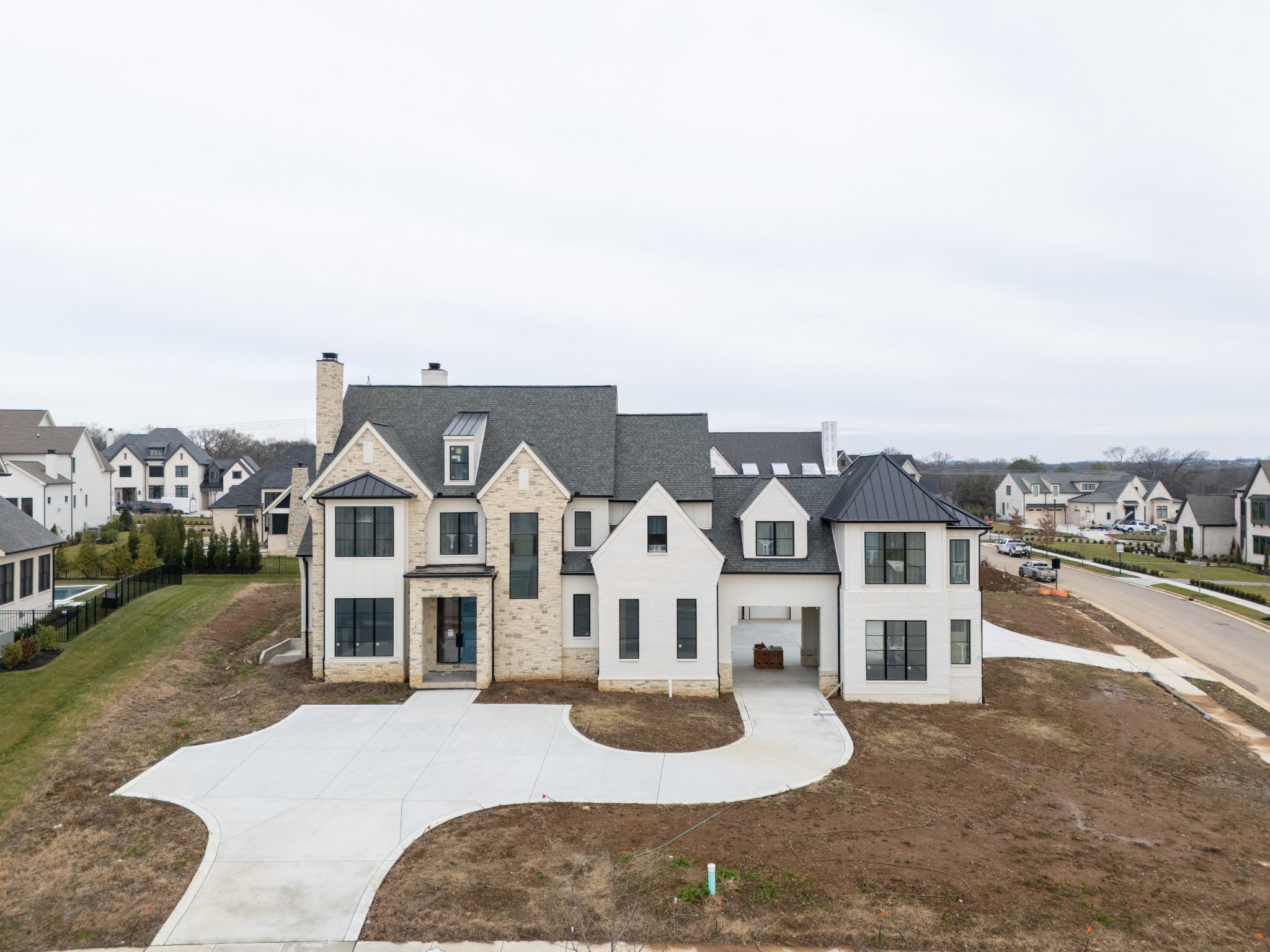 8128 Boiling Springs Pl