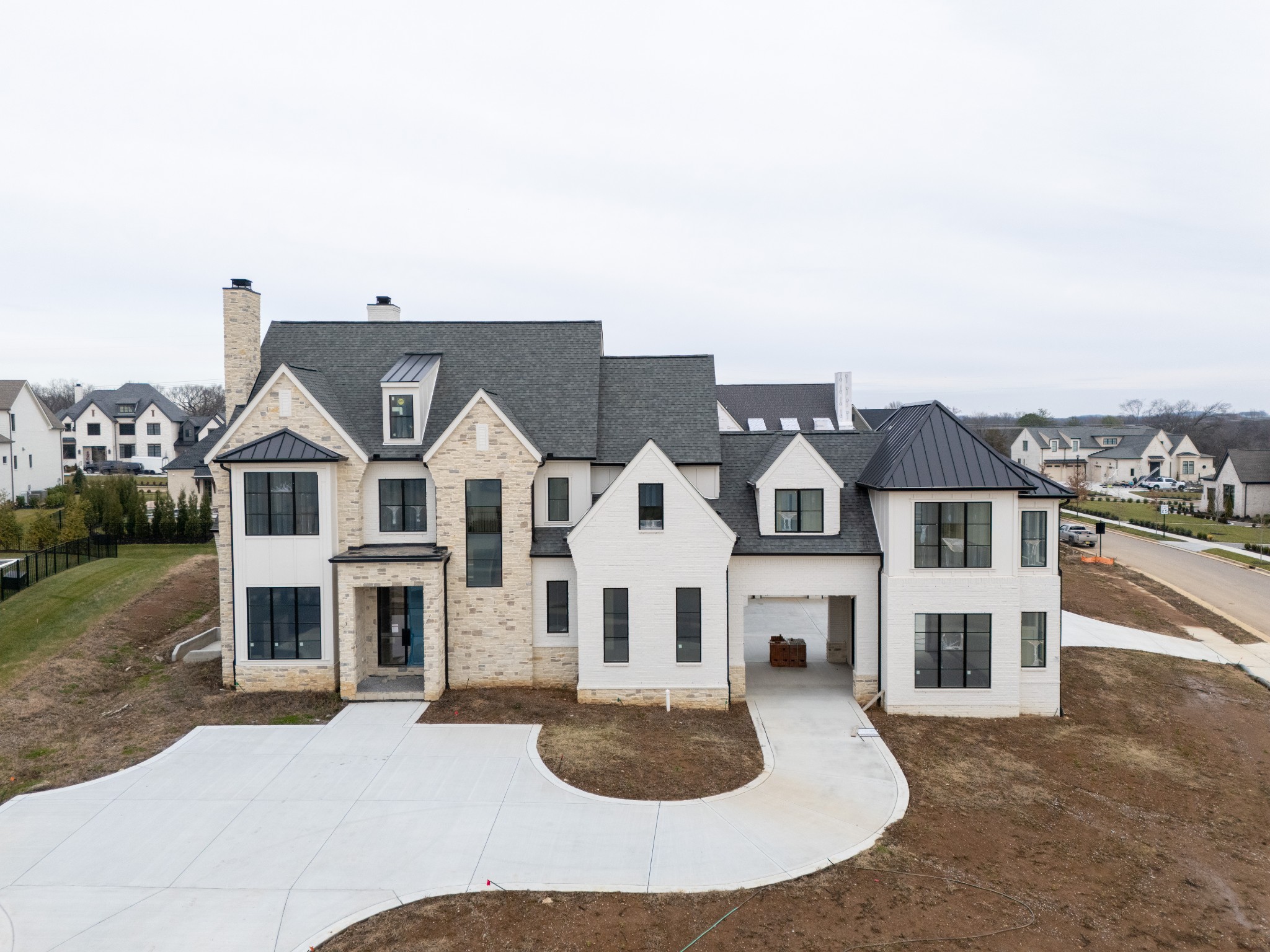 8128 Boiling Springs Pl