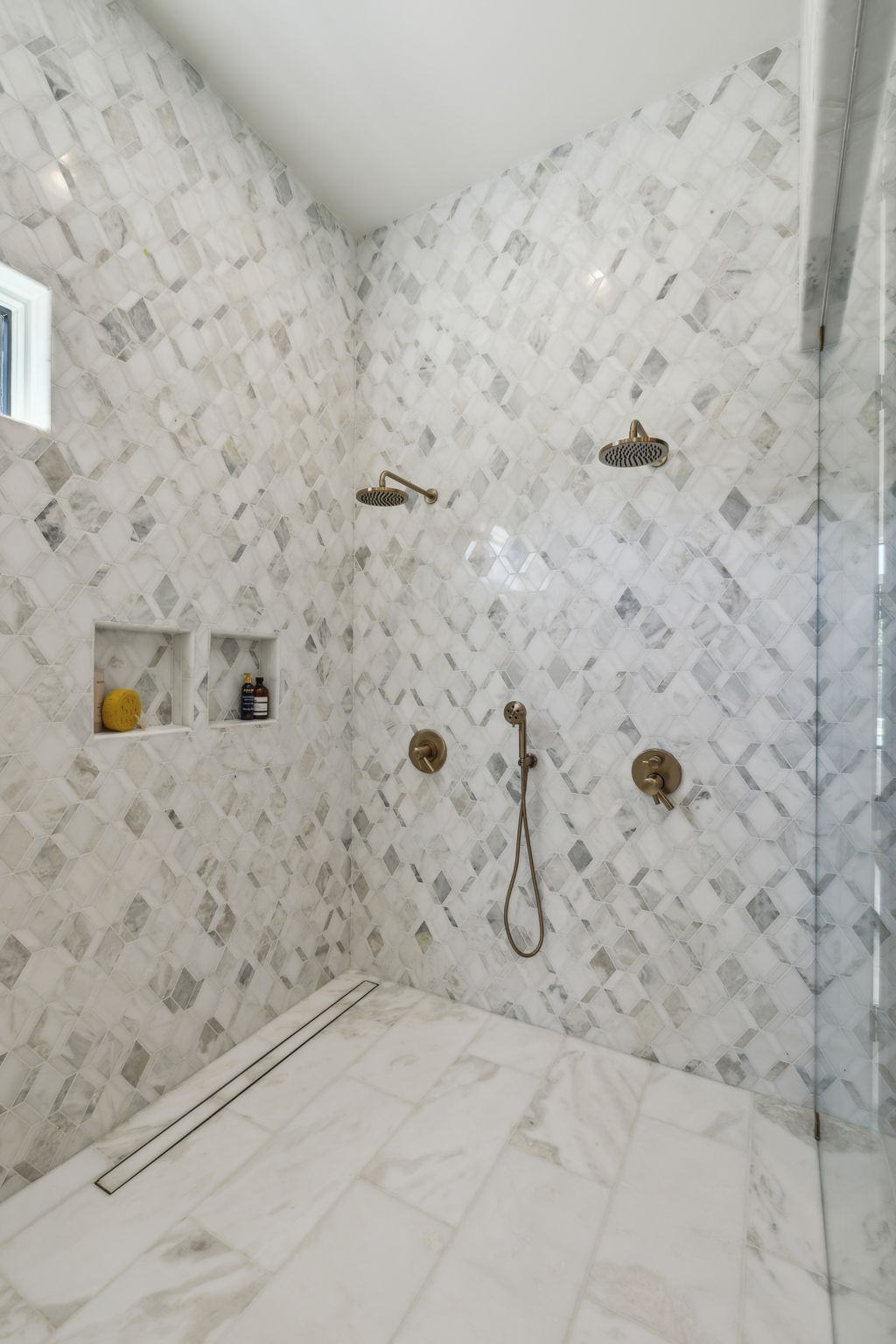 8128 Boiling Springs Pl