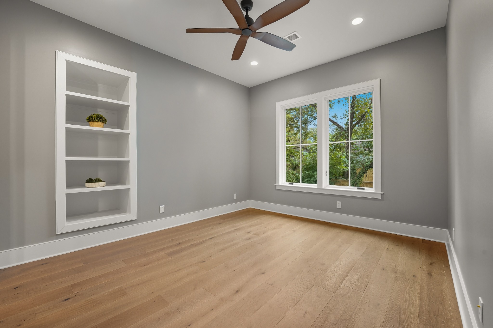 3618 General Bate Dr