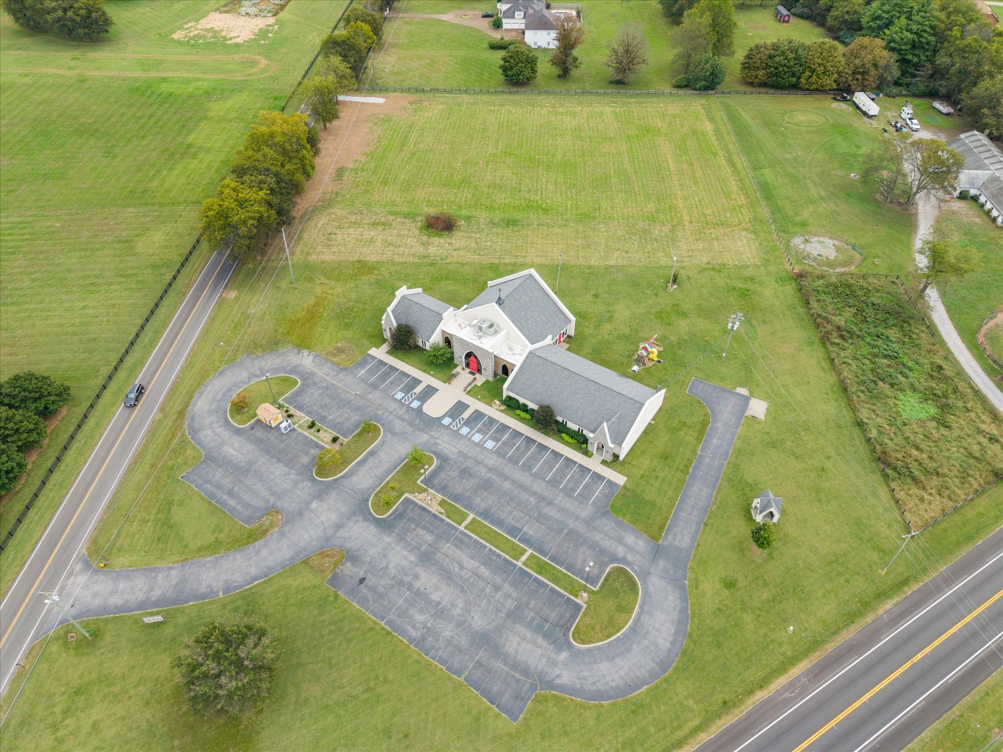 1680 Irby Ln
