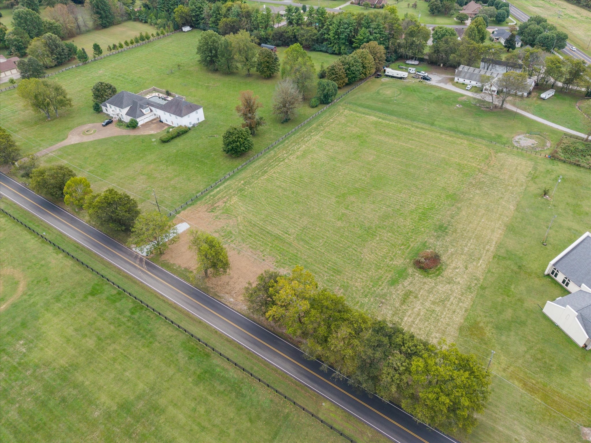 1680 Irby Ln