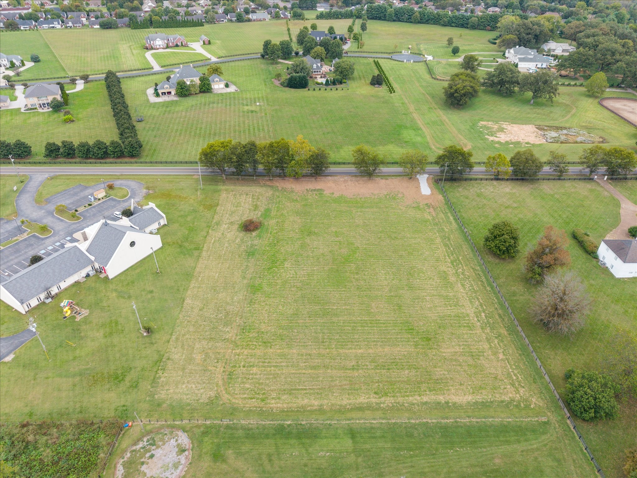 1680 Irby Ln