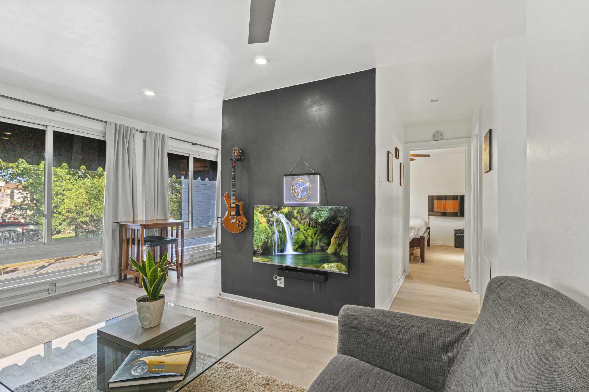 201 Acklen Park Dr Unit: 1