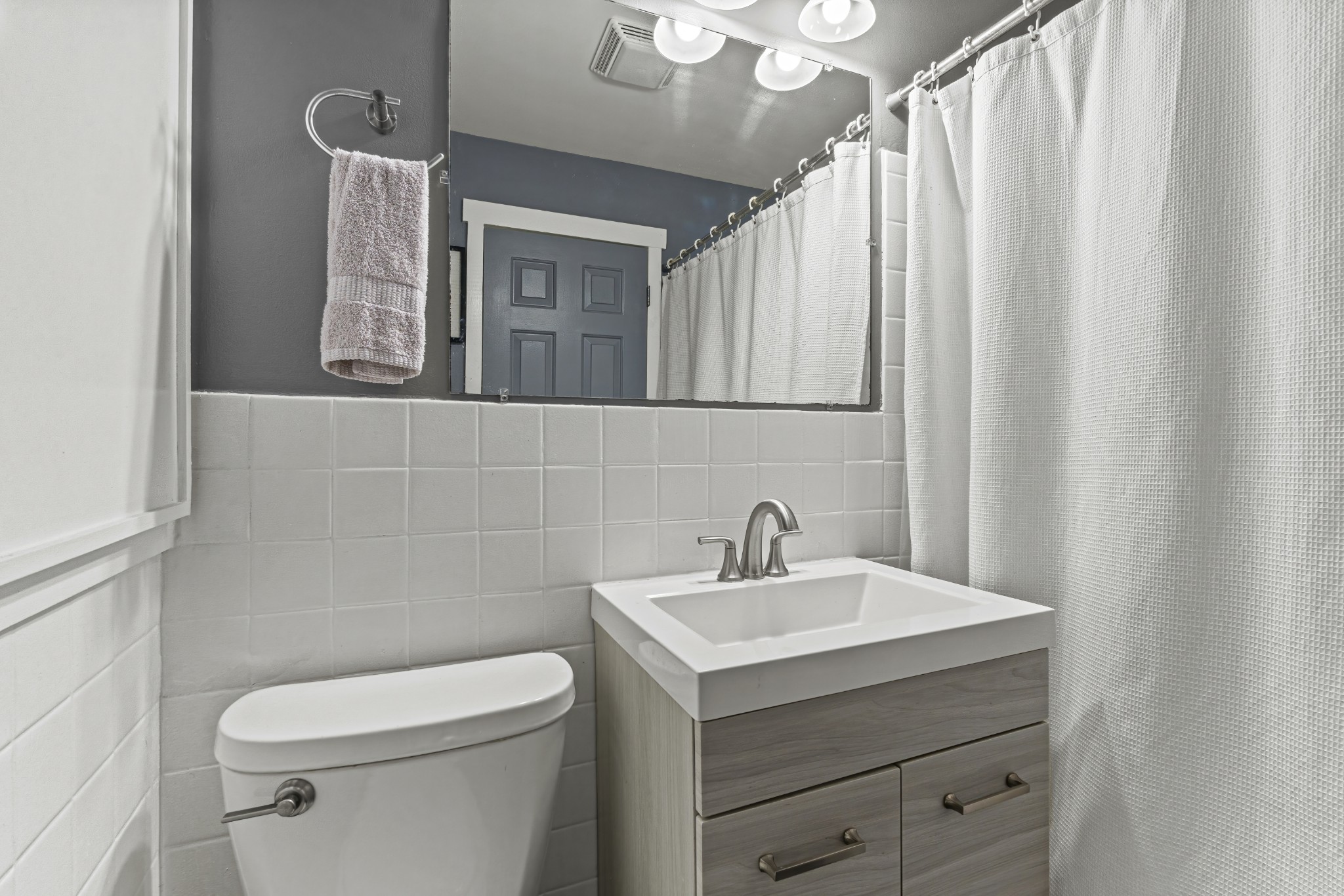 201 Acklen Park Dr Unit: 1