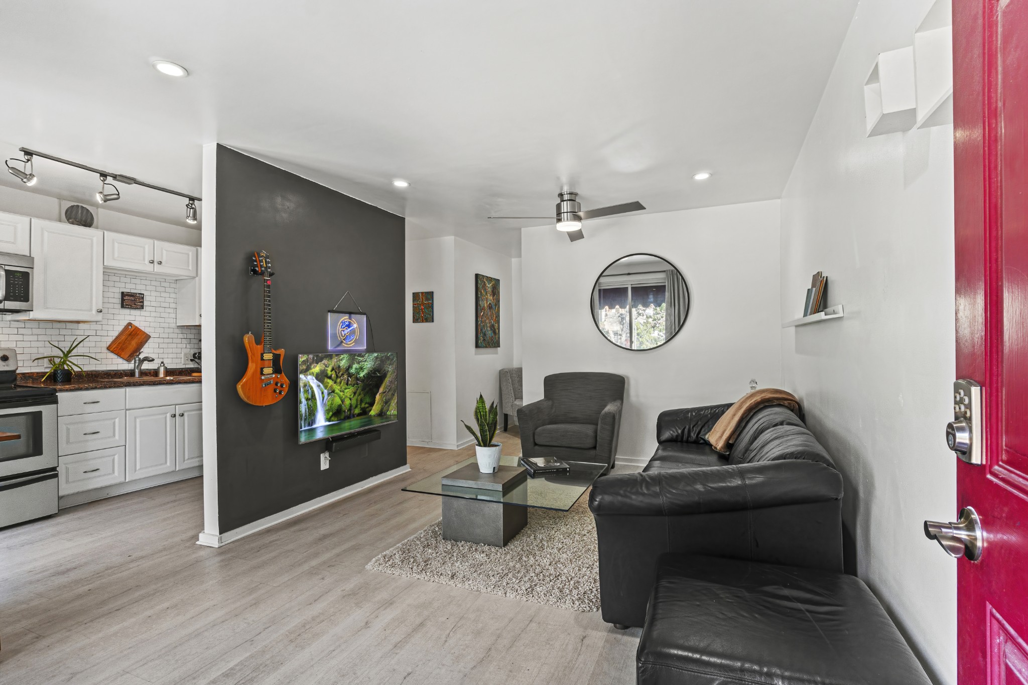 201 Acklen Park Dr Unit: 1