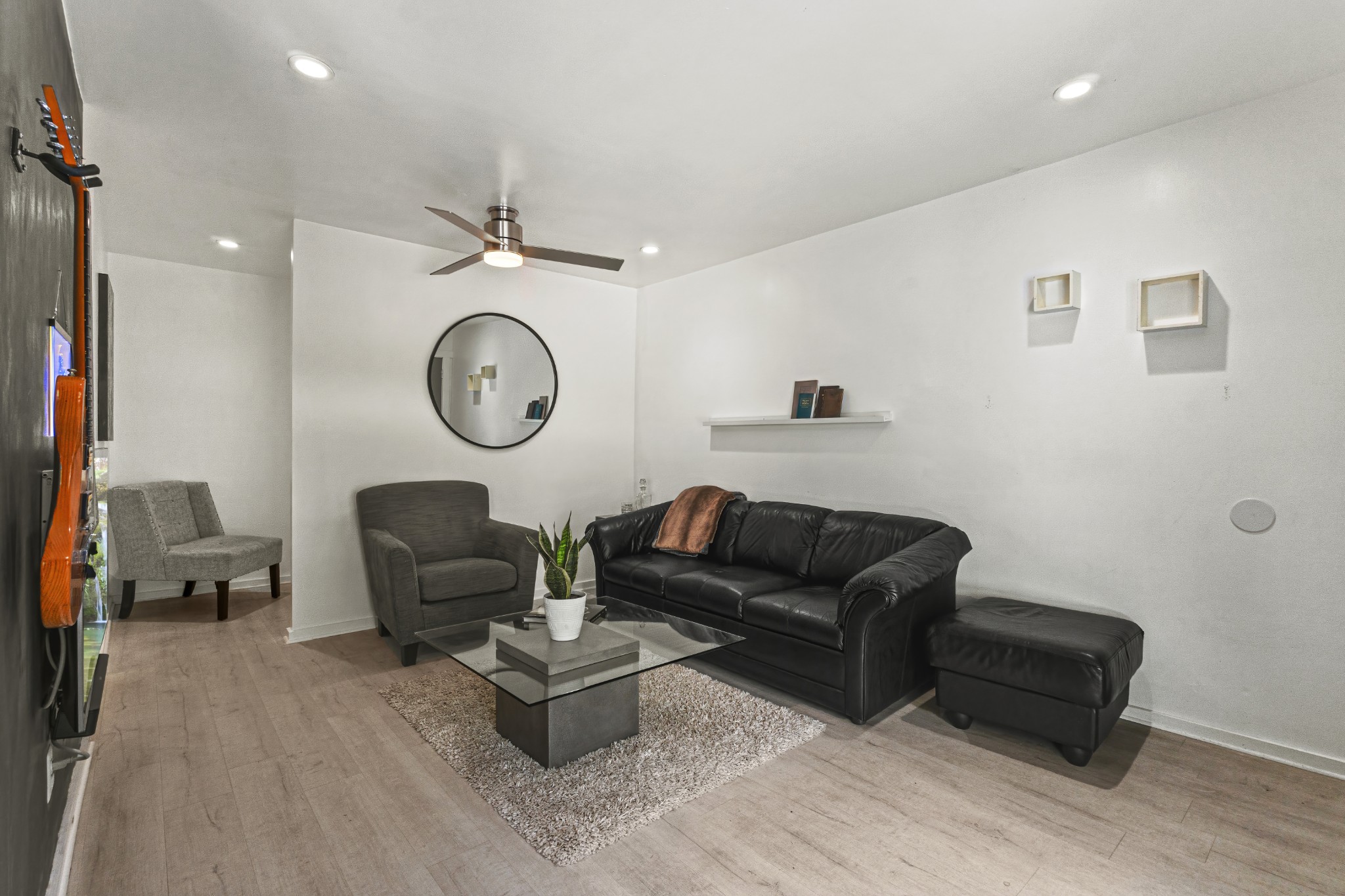 201 Acklen Park Dr Unit: 1