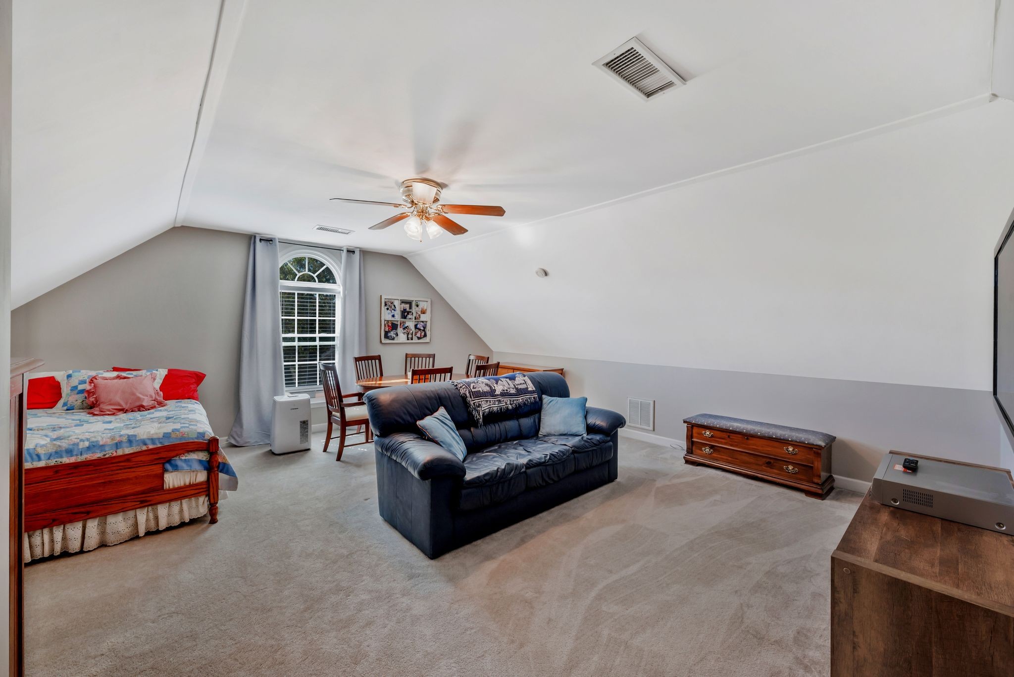 7008 Somerset Farms Cir