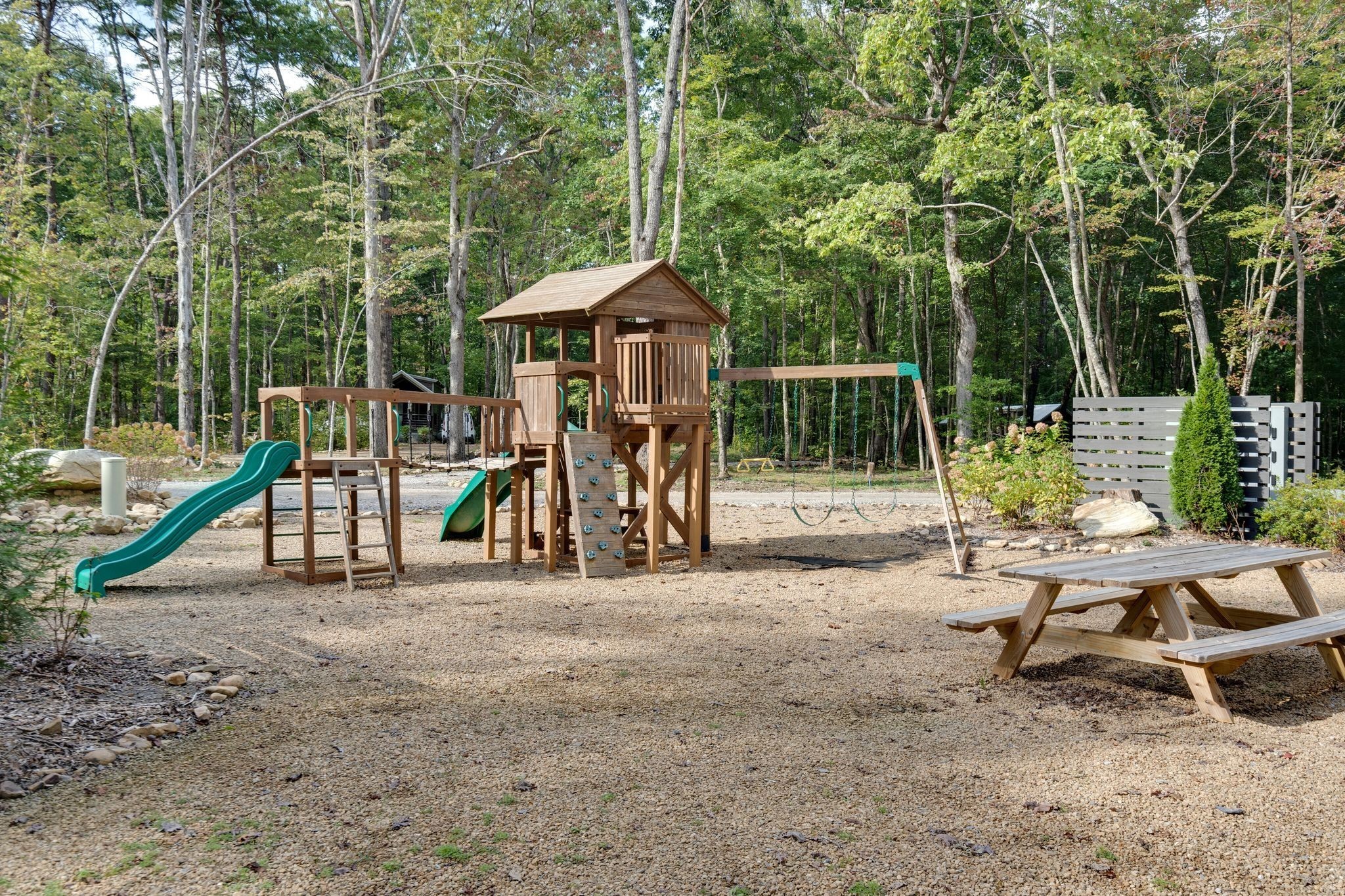 484 Deer Lick Trail