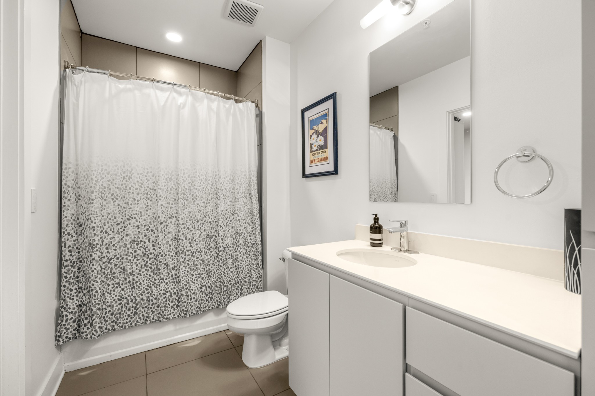 1260 Martin St Unit: 303