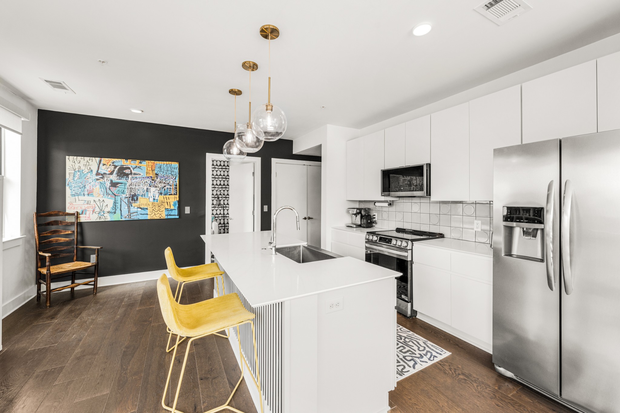 1260 Martin St Unit: 303