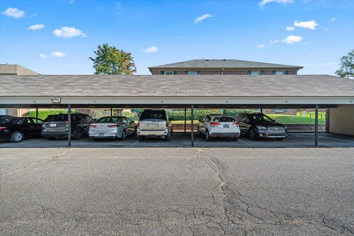 5920 JULIAN CT Unit: 4