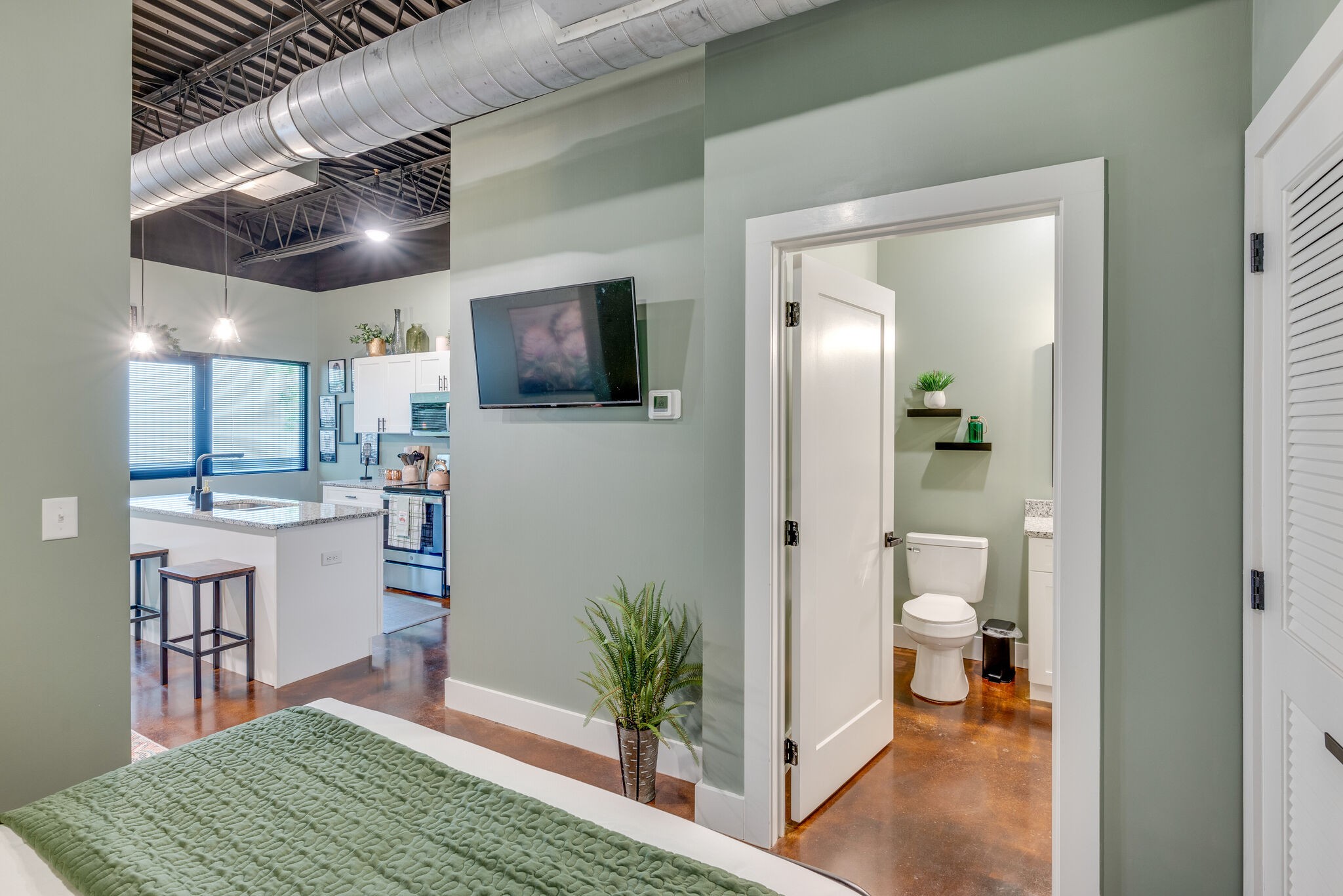 293 Plus Park Unit: #218