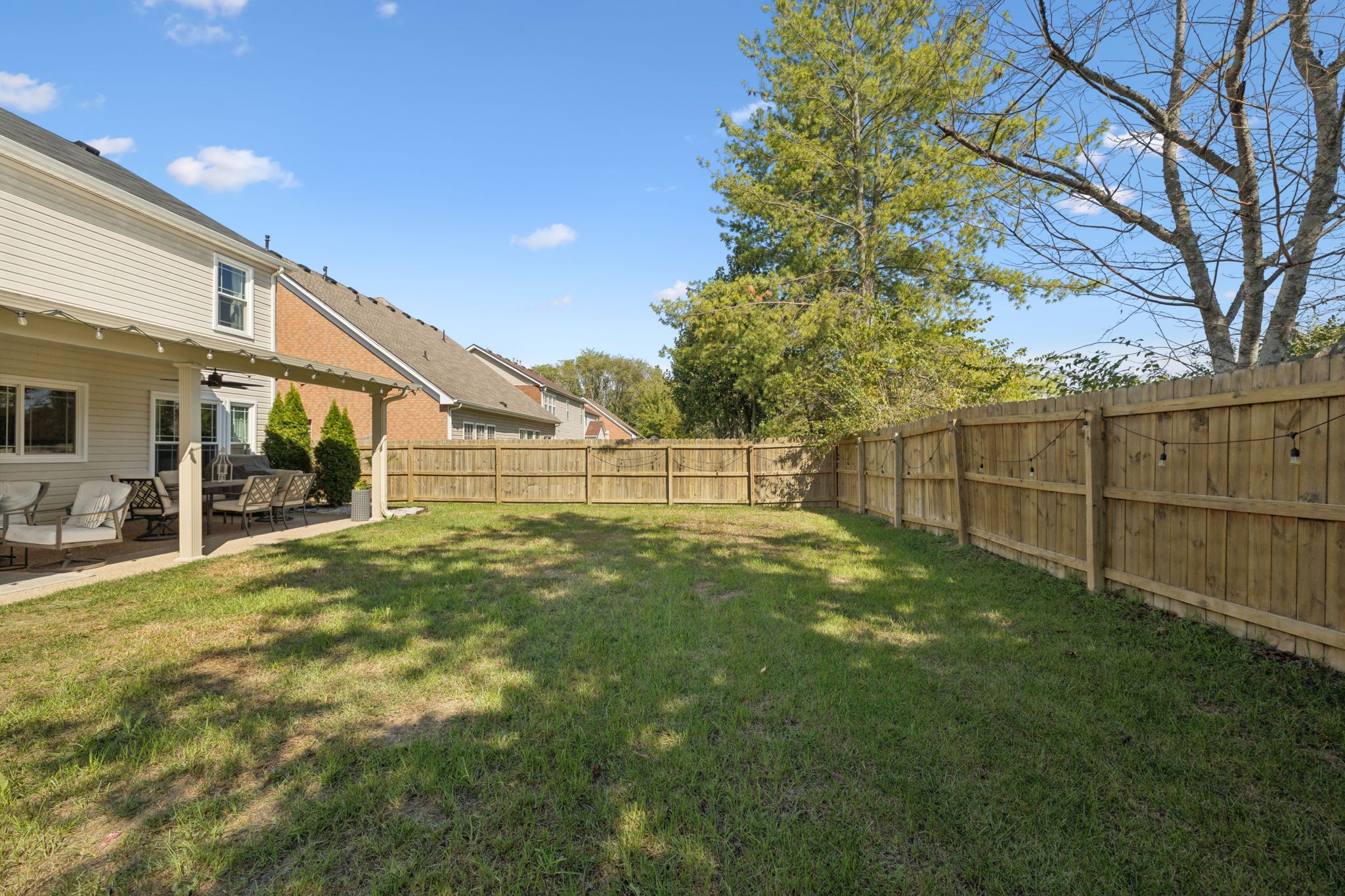 5836 Sterling Oaks Dr