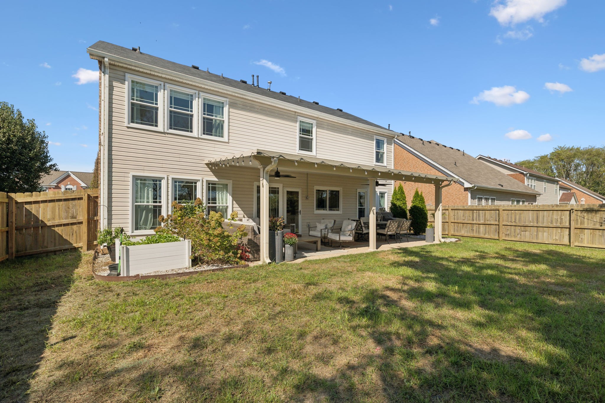 5836 Sterling Oaks Dr
