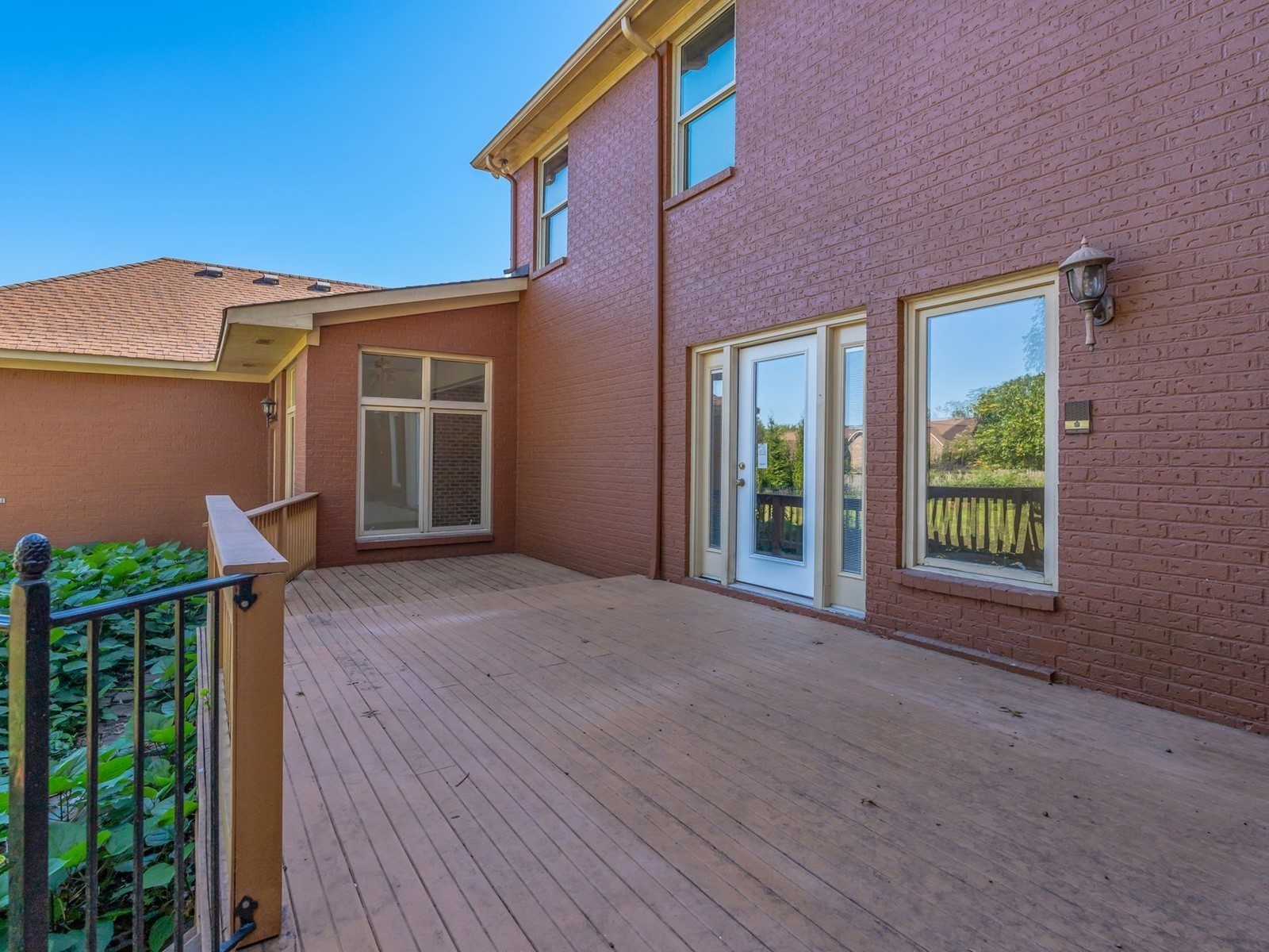 2112 Shannon Dr