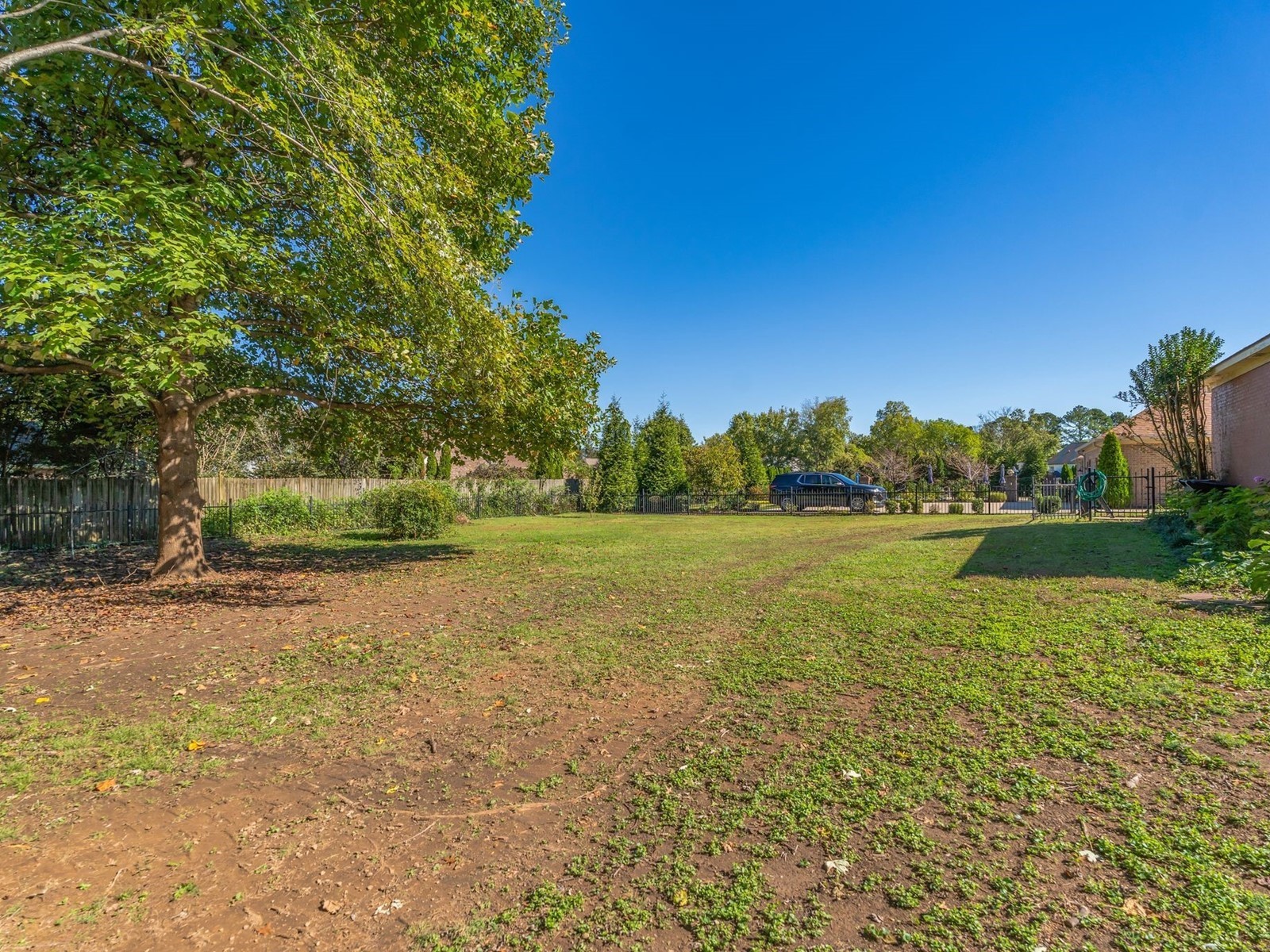 2112 Shannon Dr