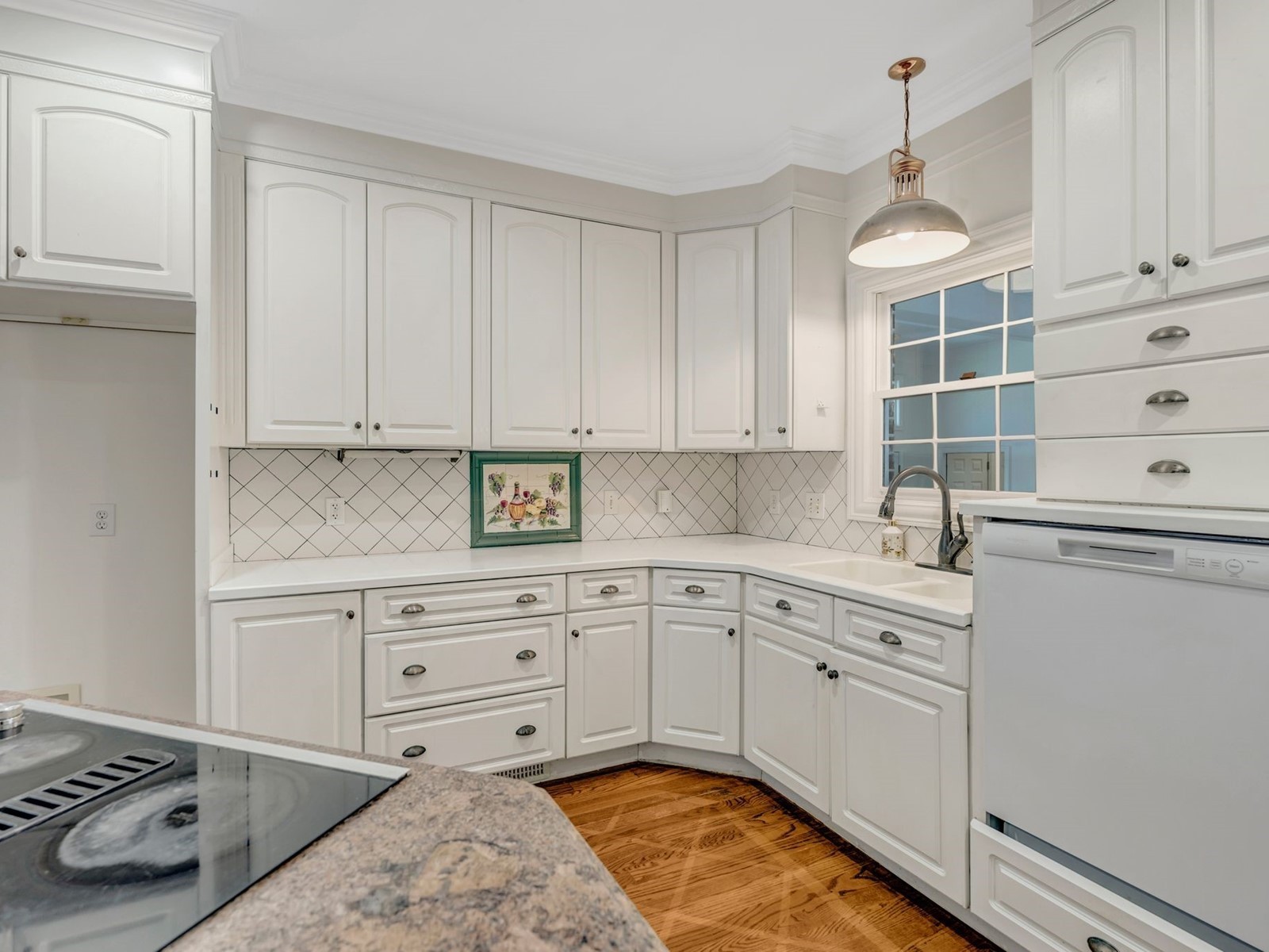 2112 Shannon Dr