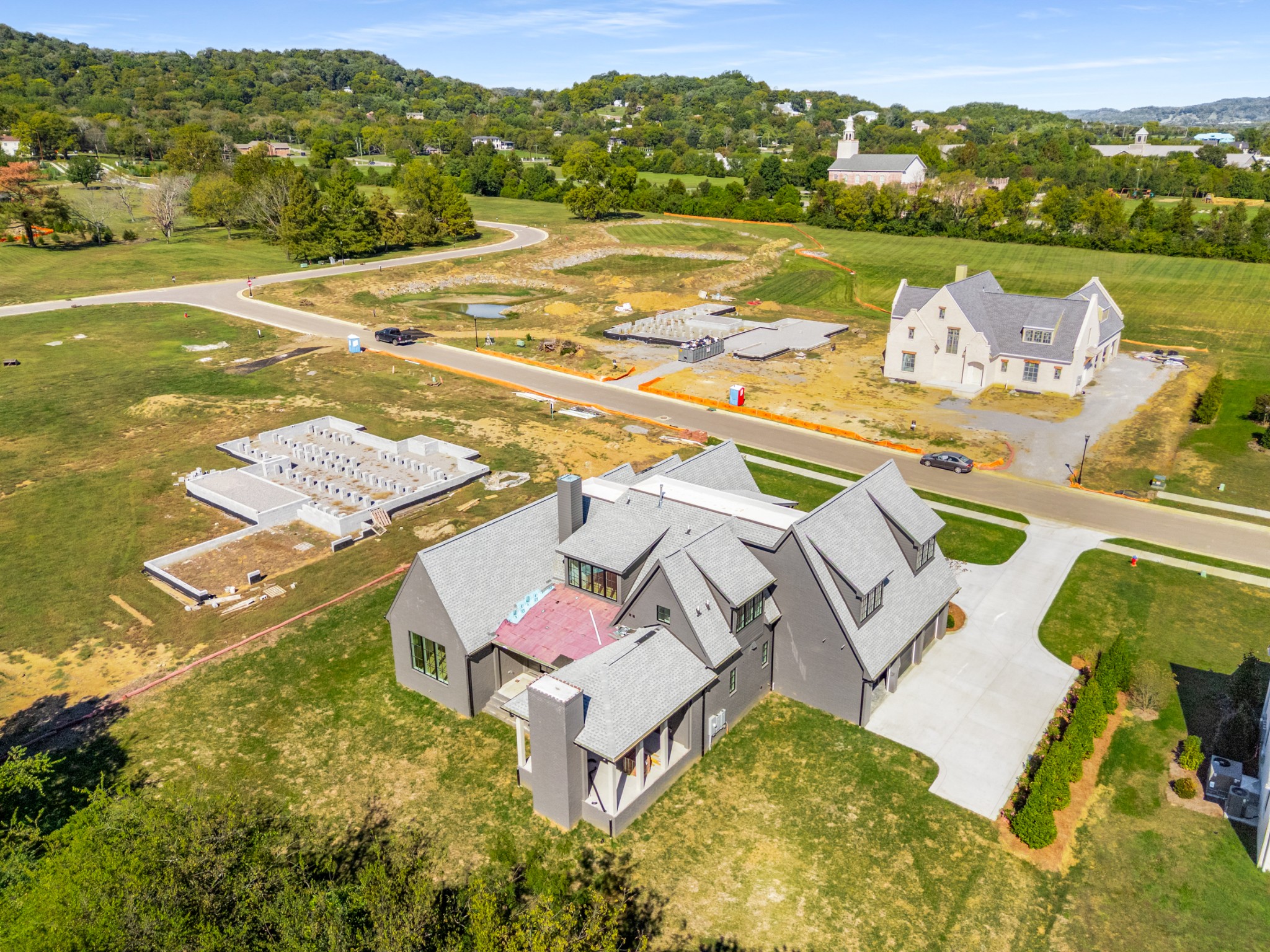 6033 Frazier Park Ln