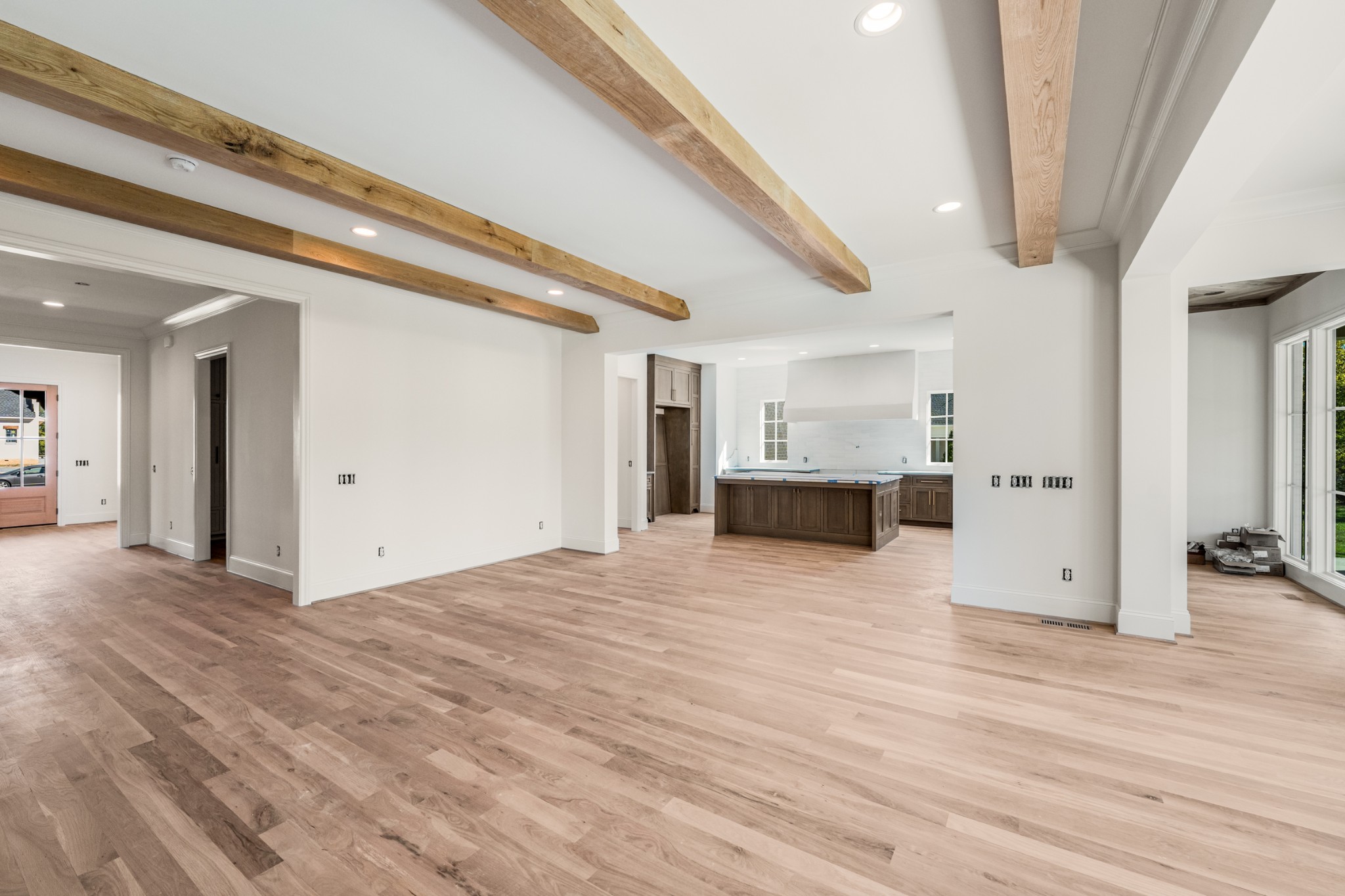 6033 Frazier Park Ln