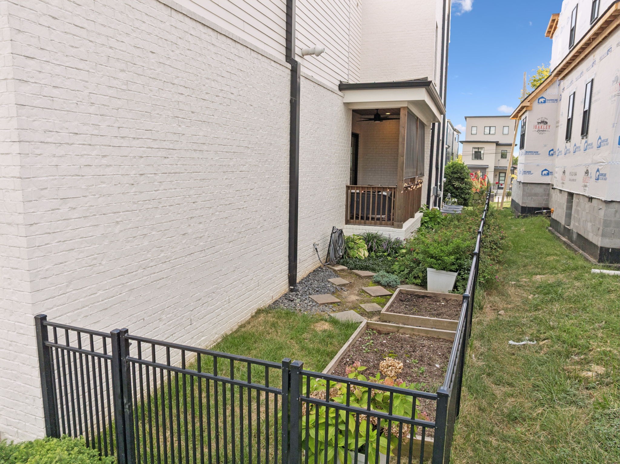 1006 Argyle Ave