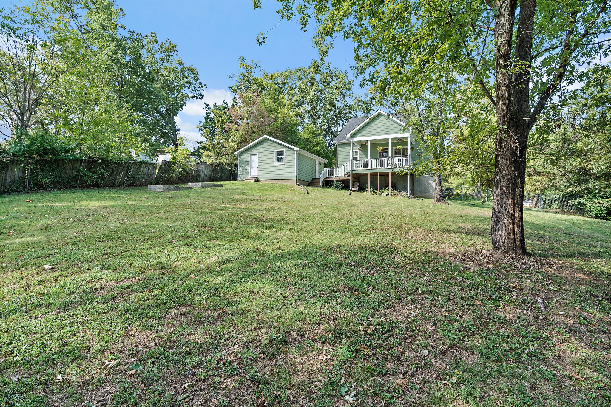 4007 Hutson Ave