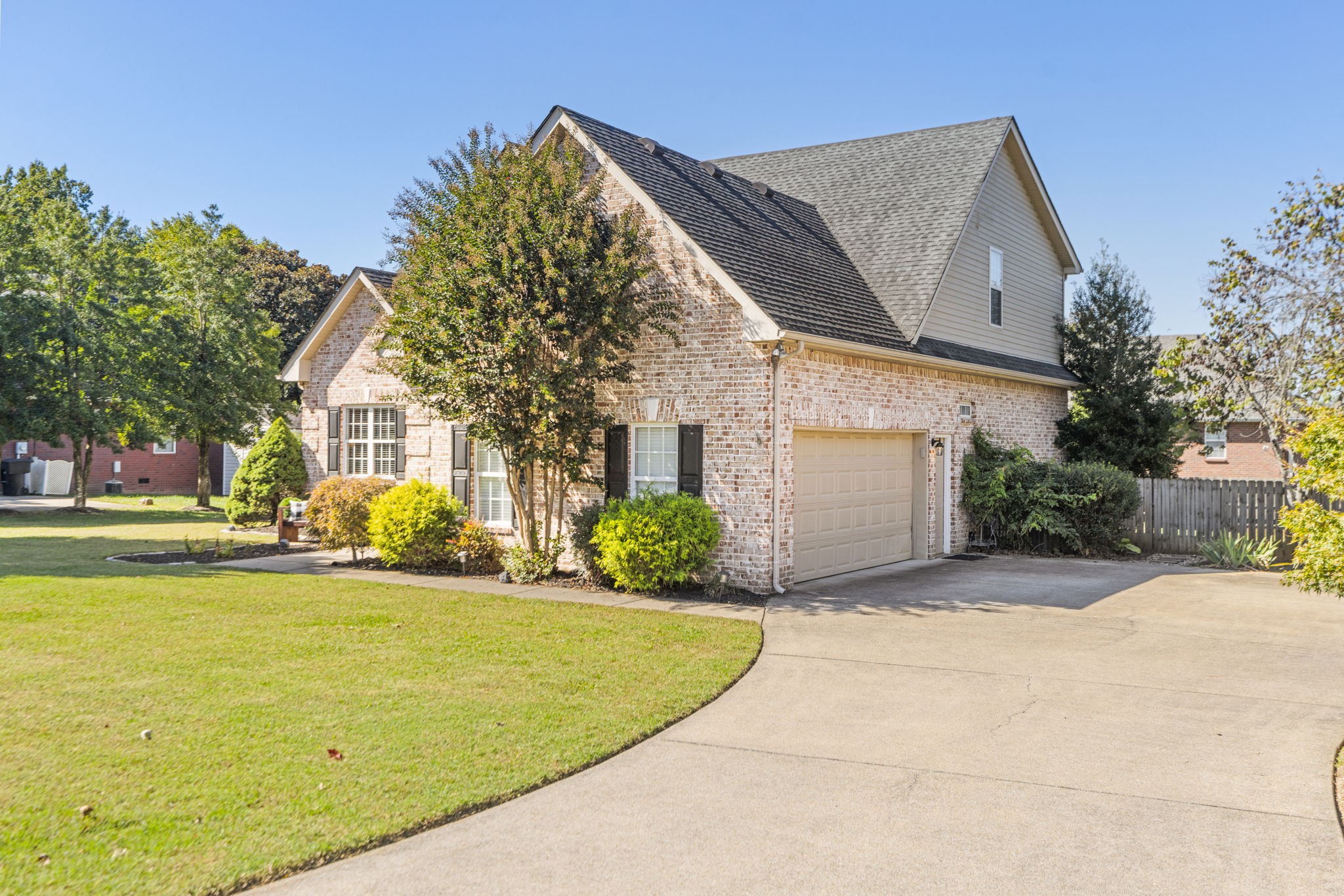 2639 Mission Ridge Drive