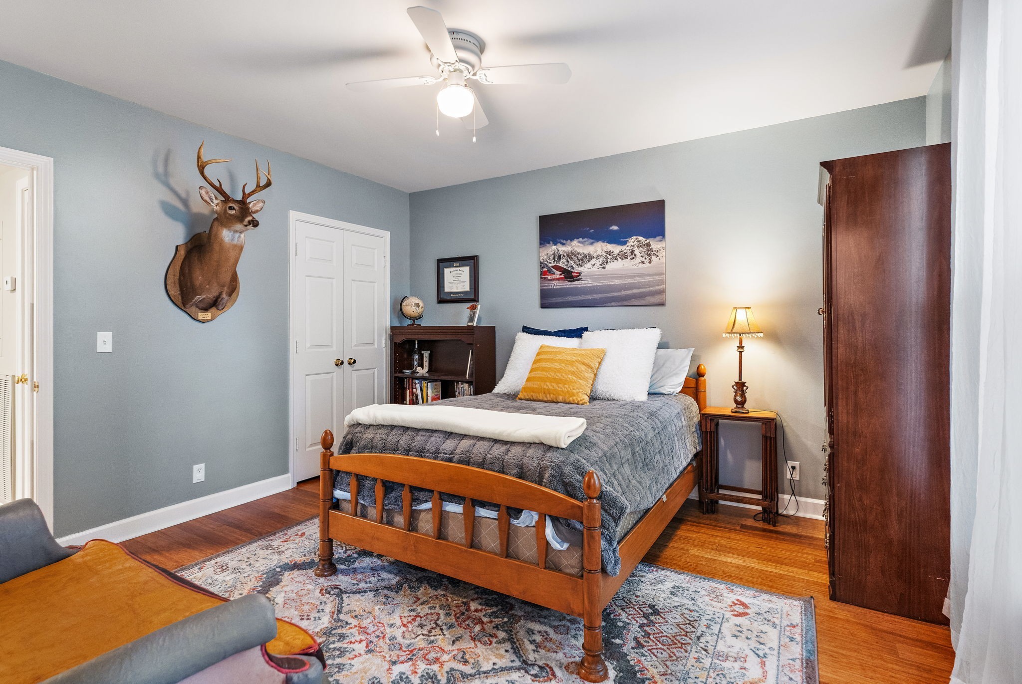 8954 Sawyer Brown Road