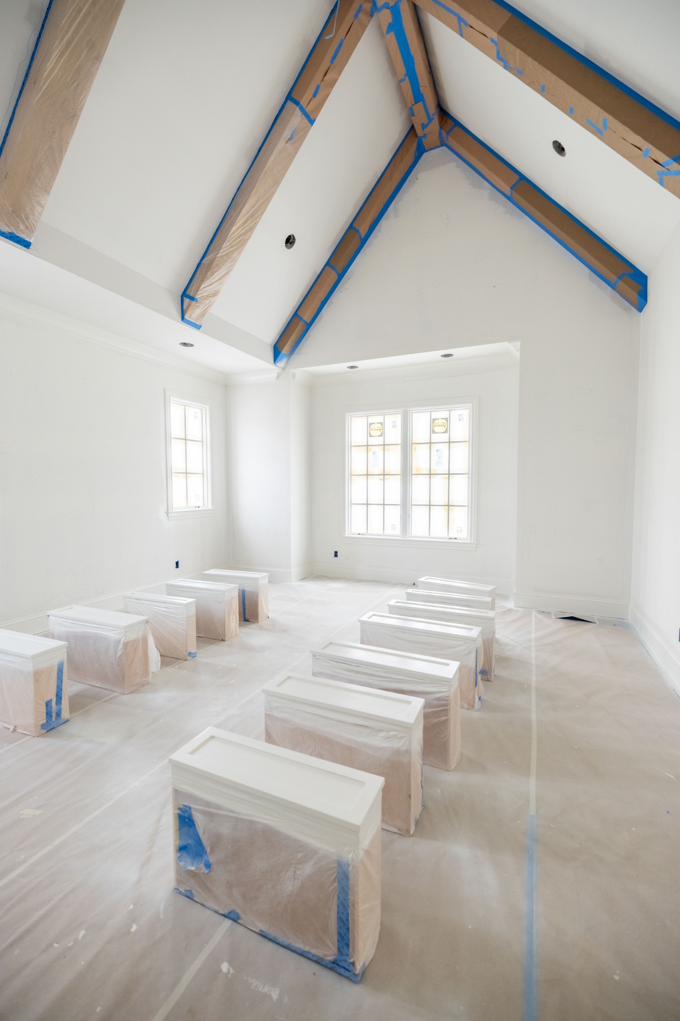 6032 Frazier Park Ln