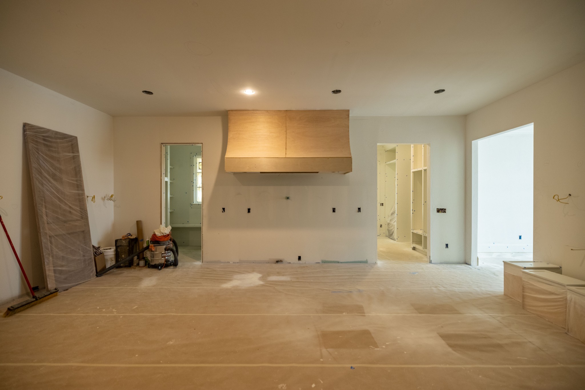 6032 Frazier Park Ln