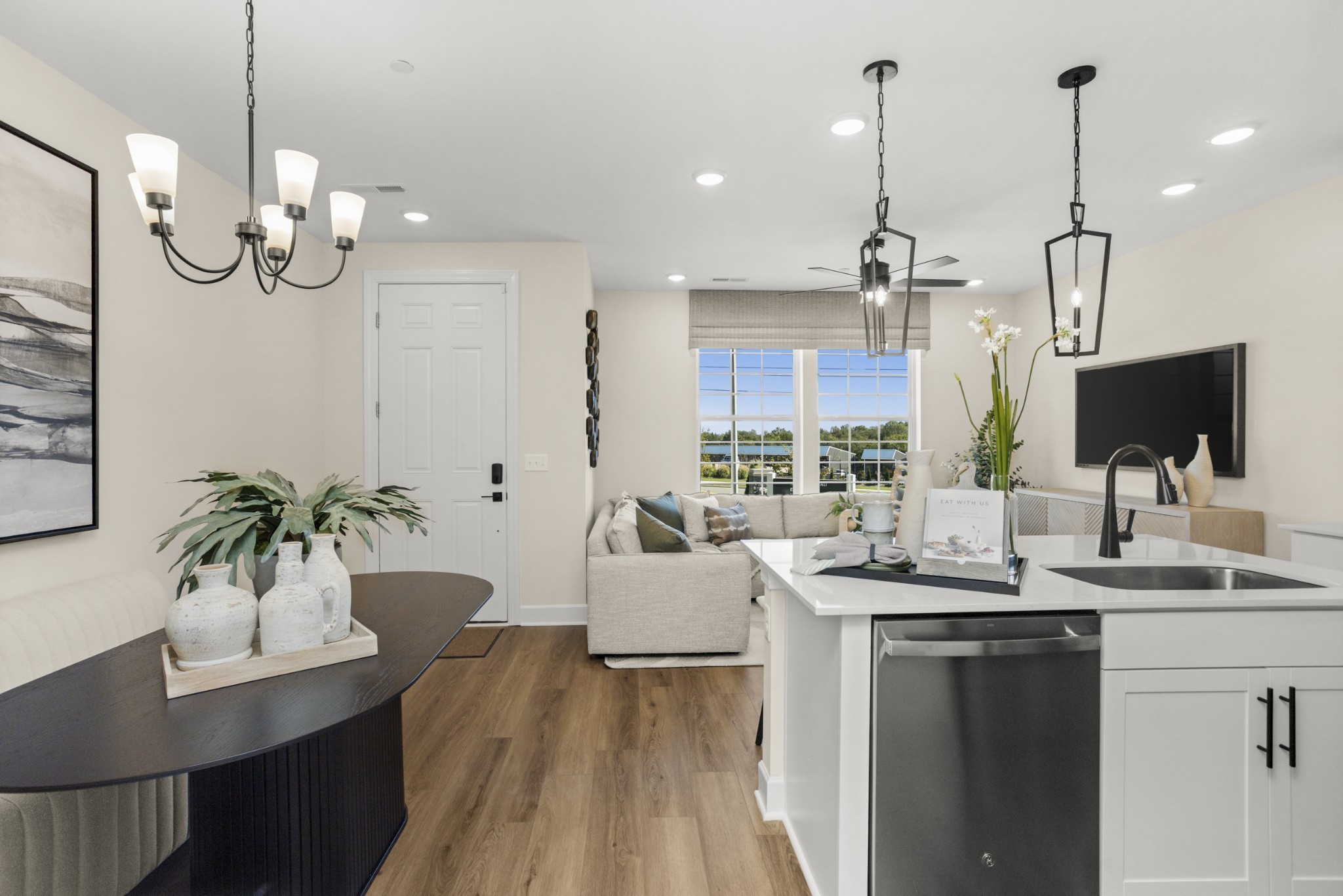 316 Lynwood Station Boulevard