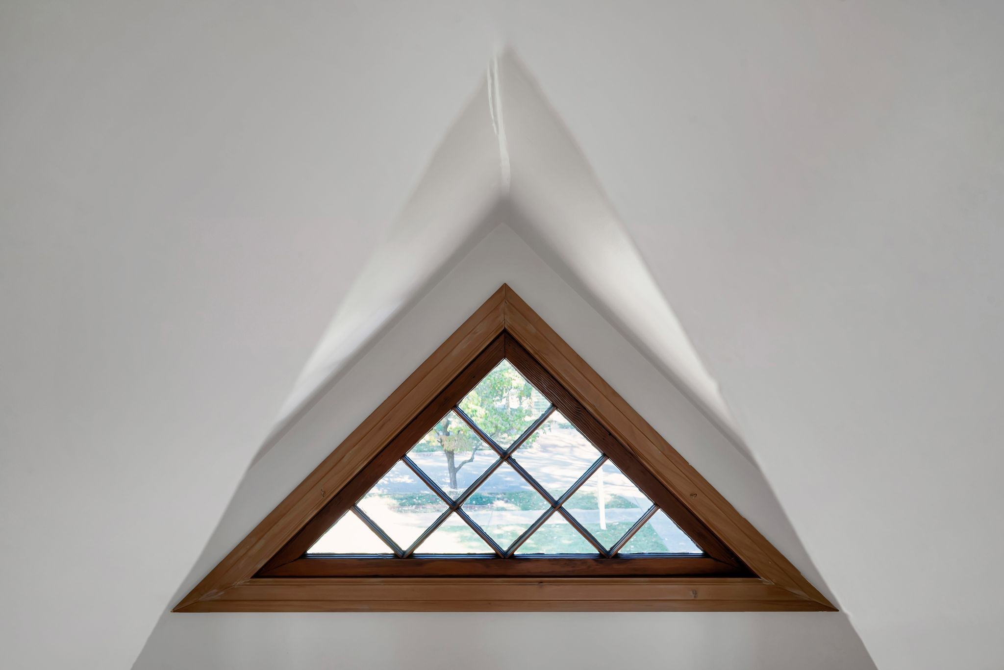 3605 Meadowbrook Ave